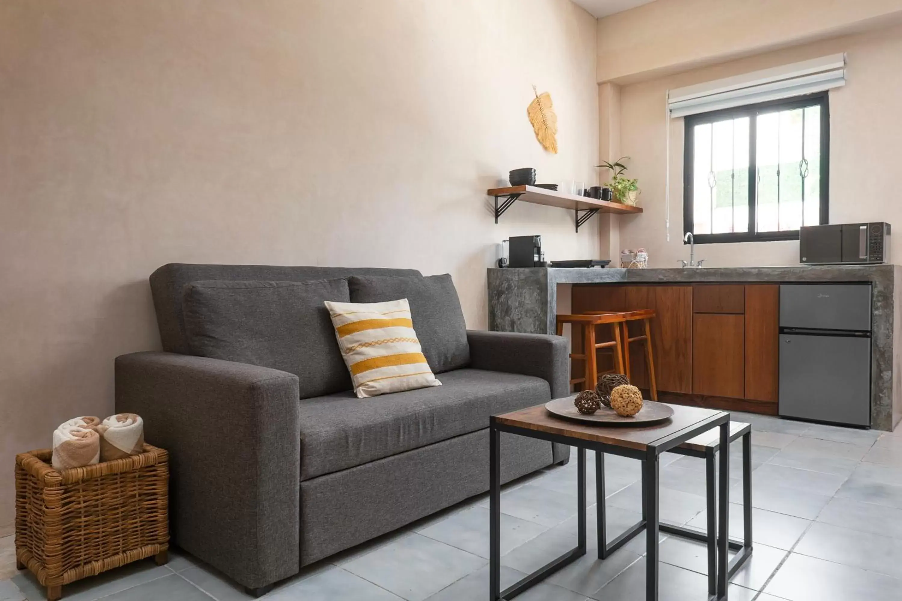 Kitchen or kitchenette, Seating Area in Rodina Boutique Hotel