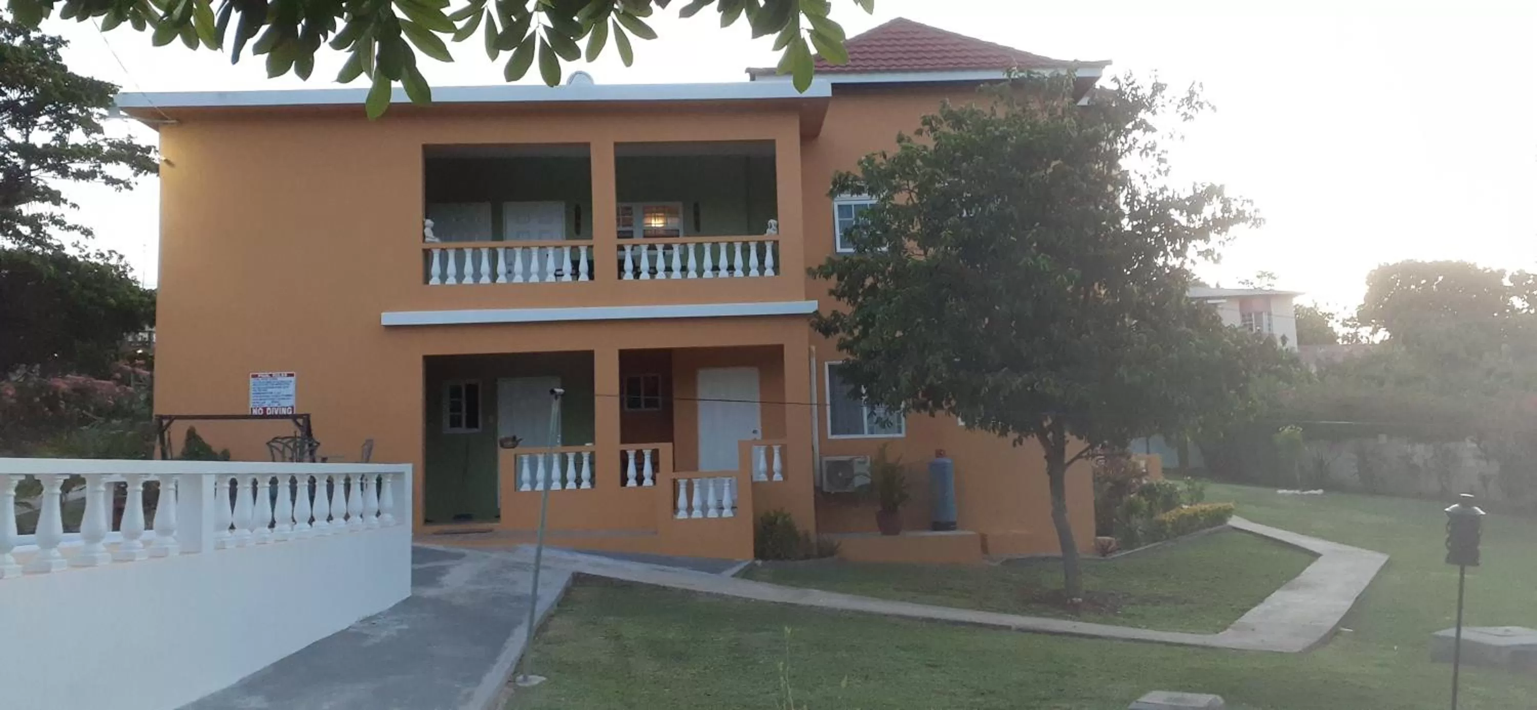 Property building in Modrians