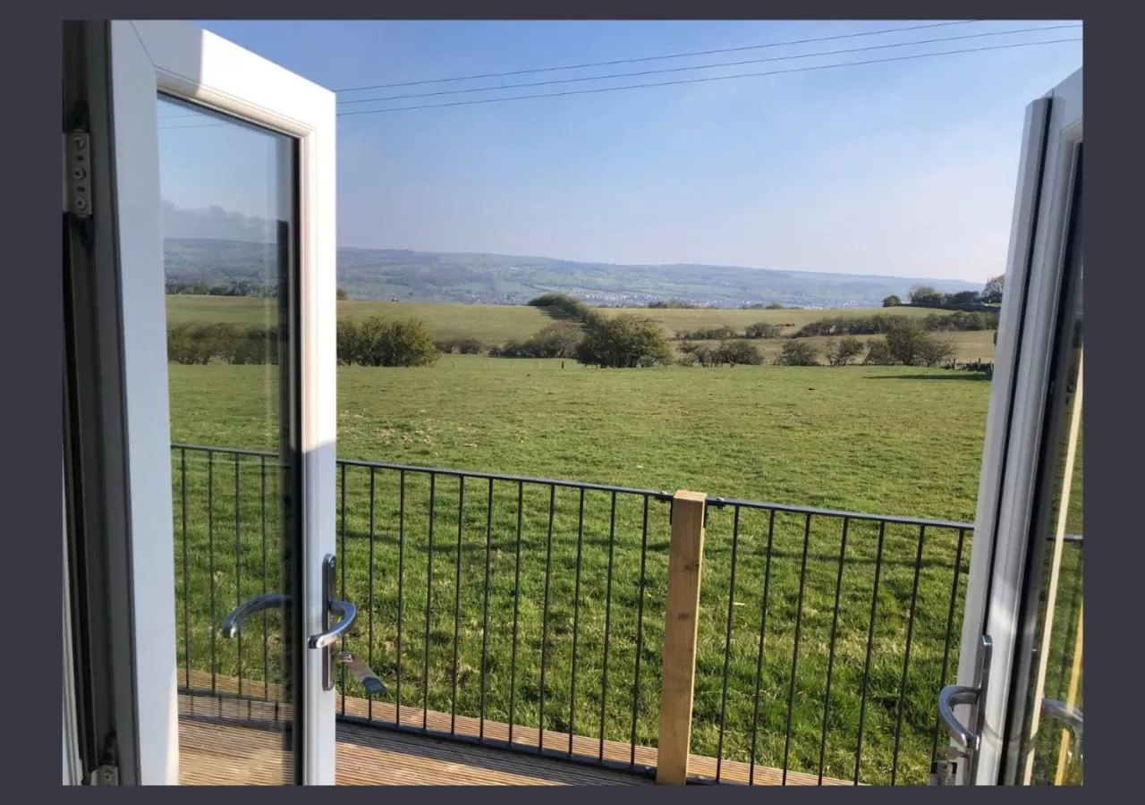 Balcony/Terrace in Chevin End Guest House