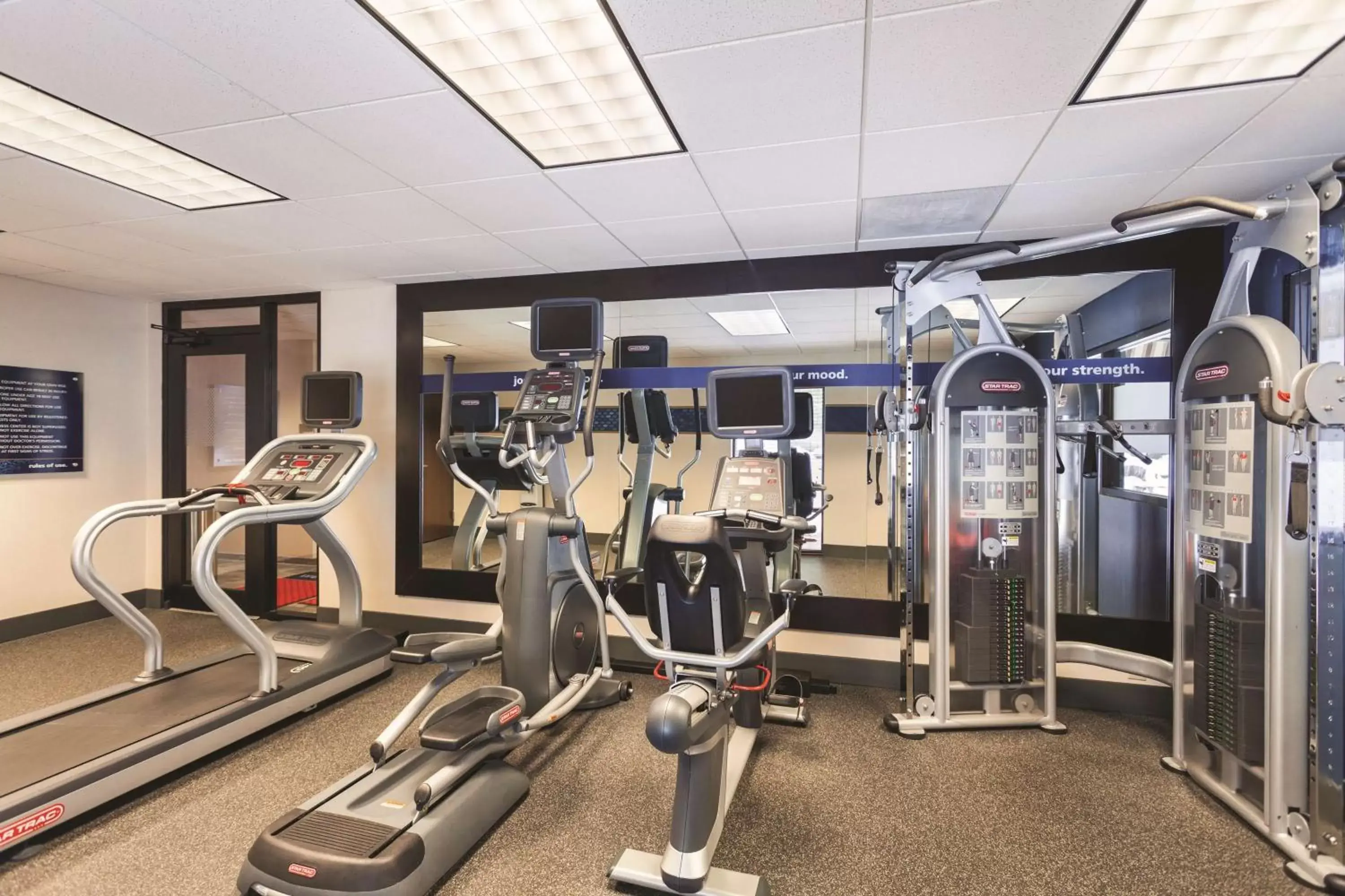 Fitness centre/facilities, Fitness Center/Facilities in Hampton Inn & Suites Lake George