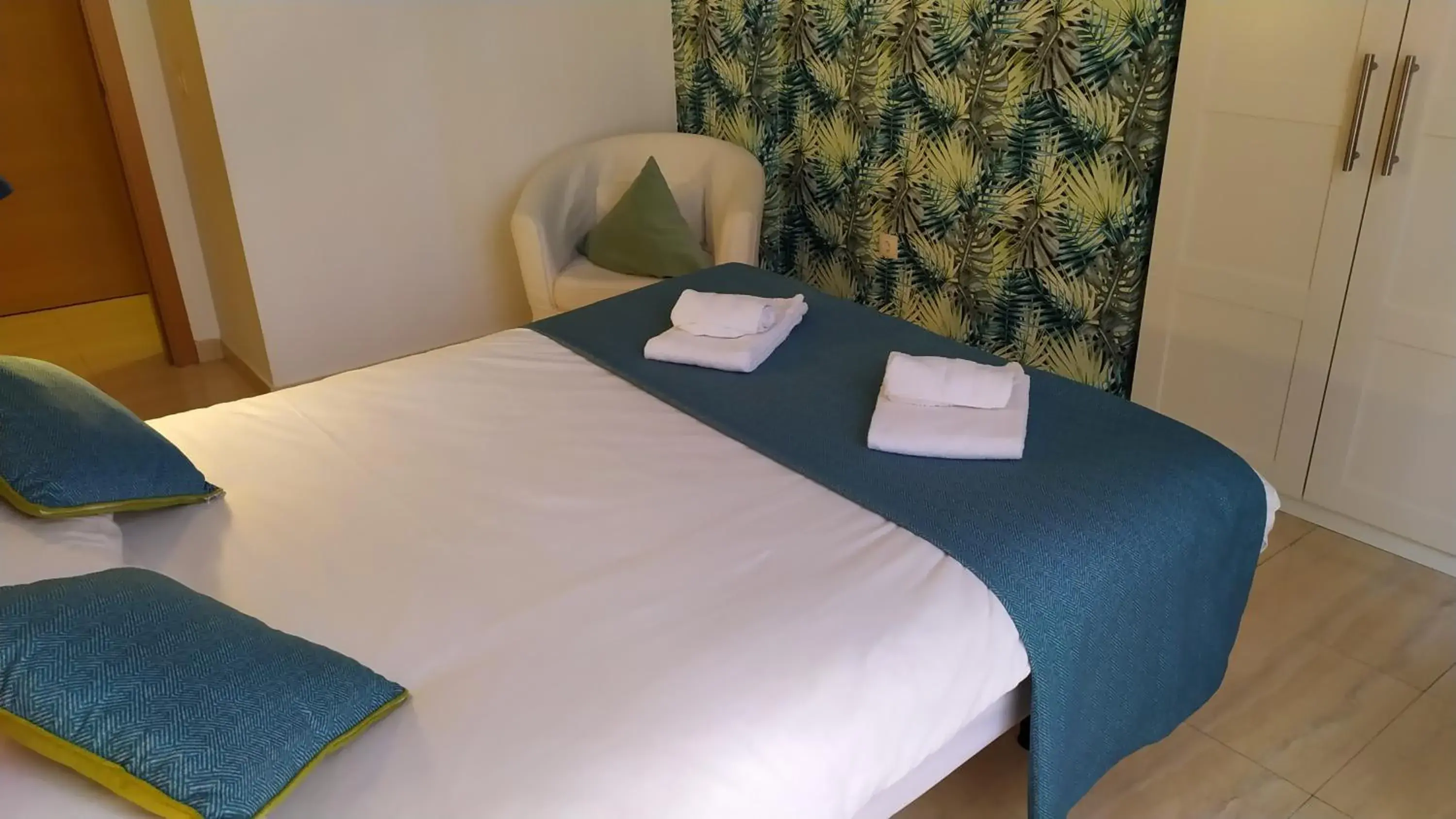 Bedroom, Bed in Life Apartments Alameda Colón Bedroom, Bed in Life Apartments Alameda Colón