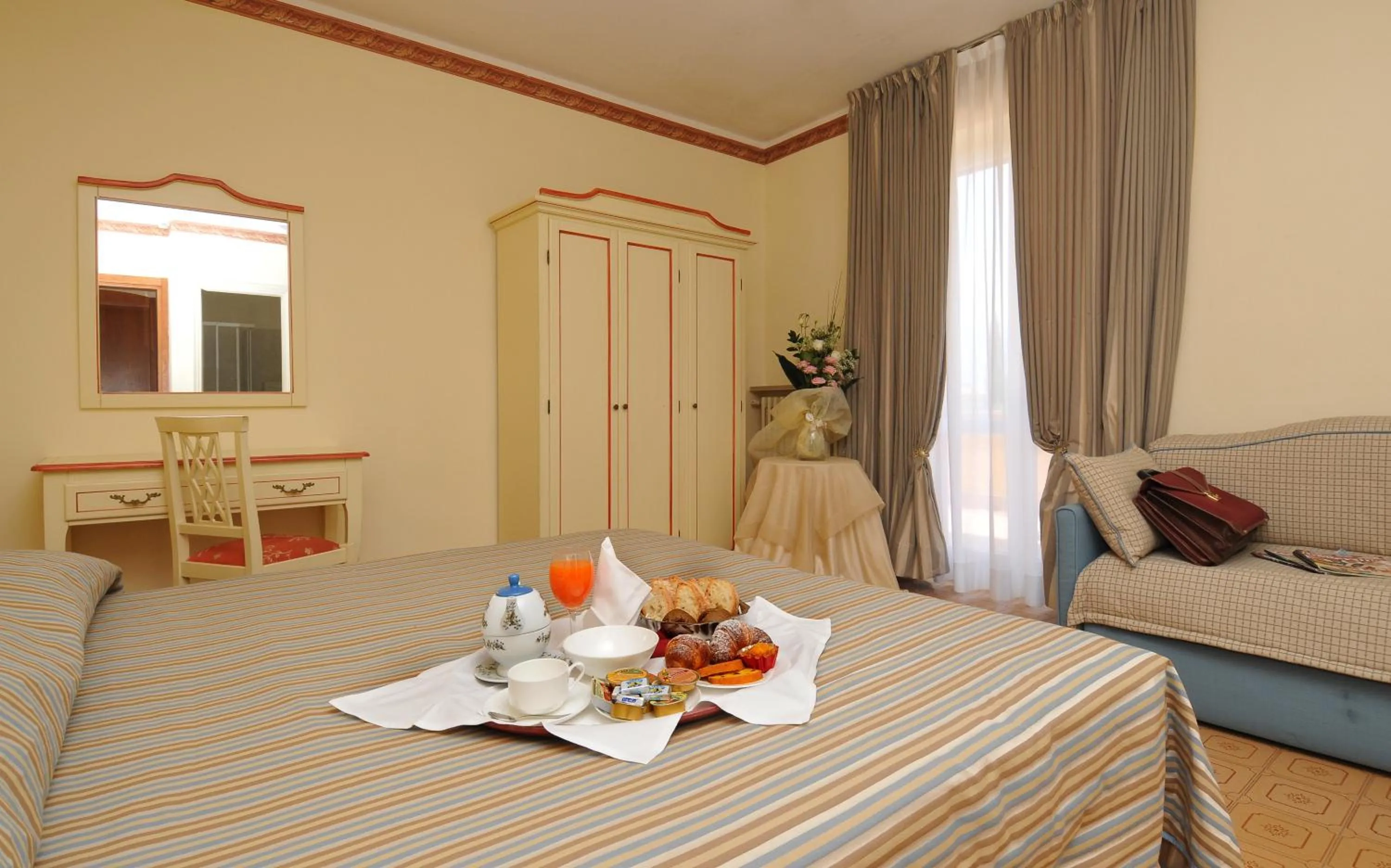 Photo of the whole room, Bed in La Quiete Park Hotel