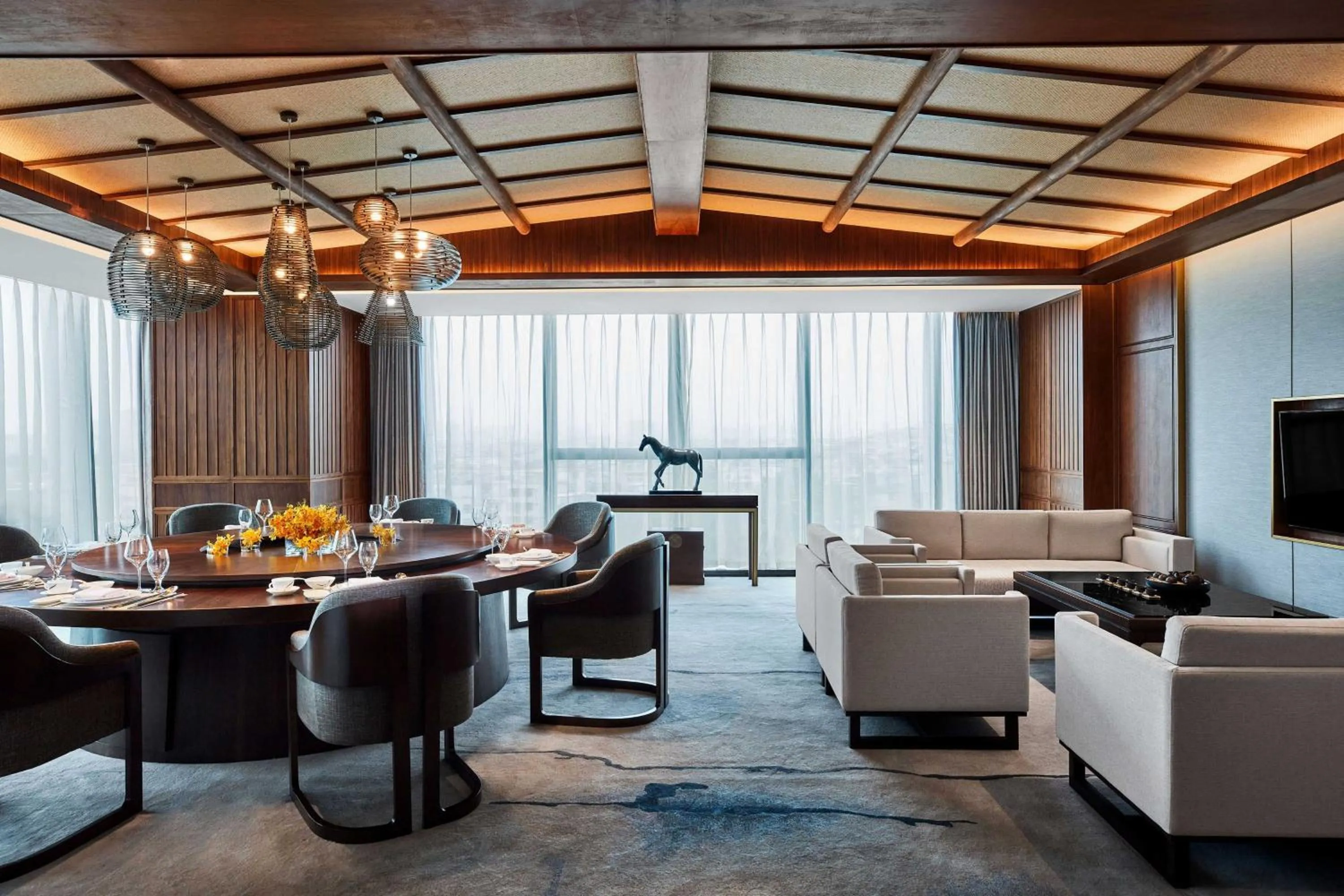 Restaurant/places to eat in Sheraton Kunming