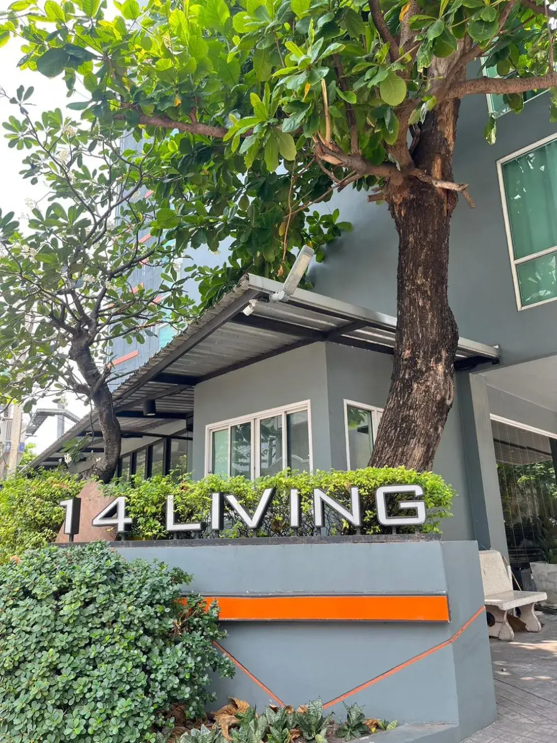 Property Building in 14 Living