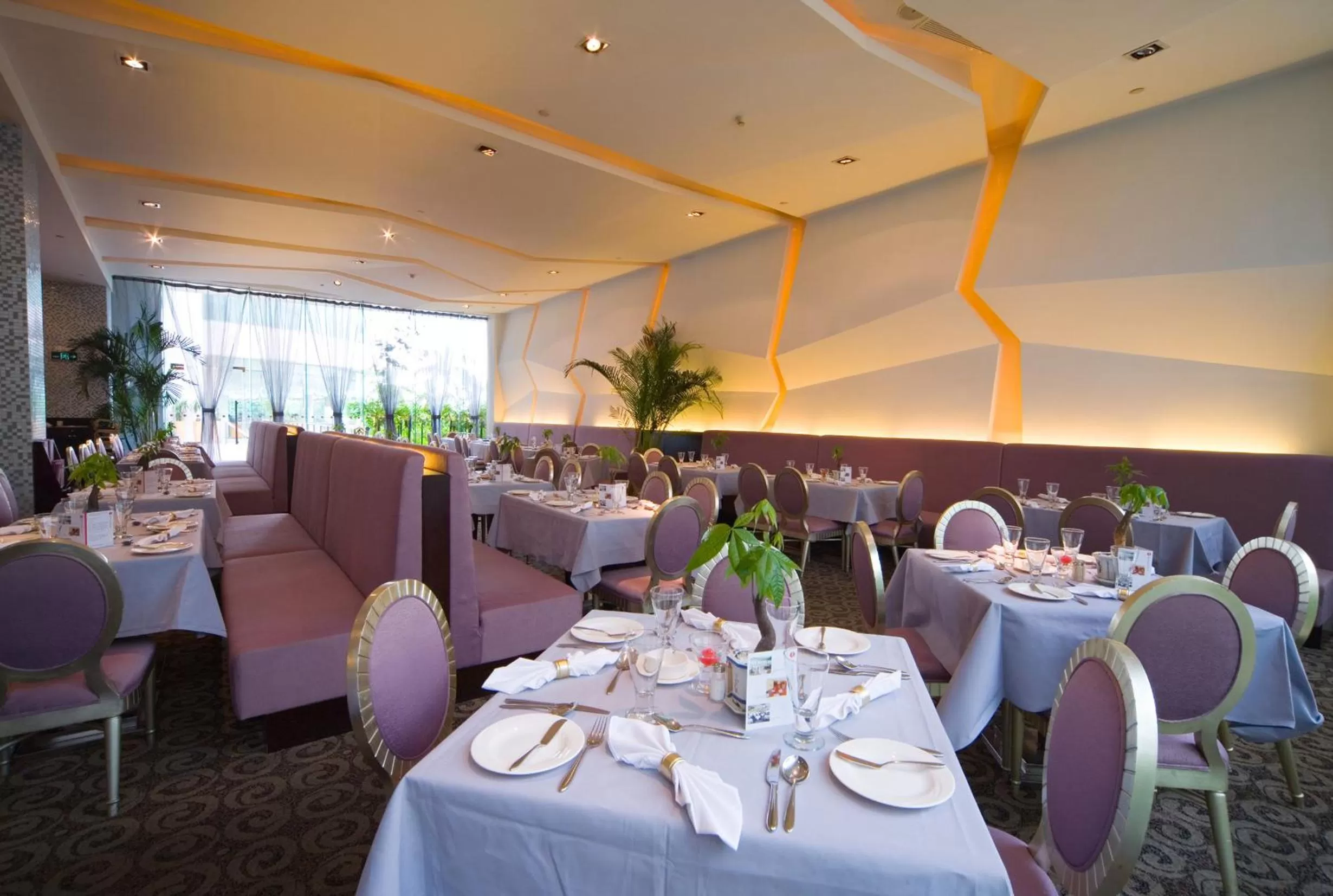 Restaurant/places to eat in Ramada by Wyndham Pearl Guangzhou-Canton Fair Free Shuttle Bus