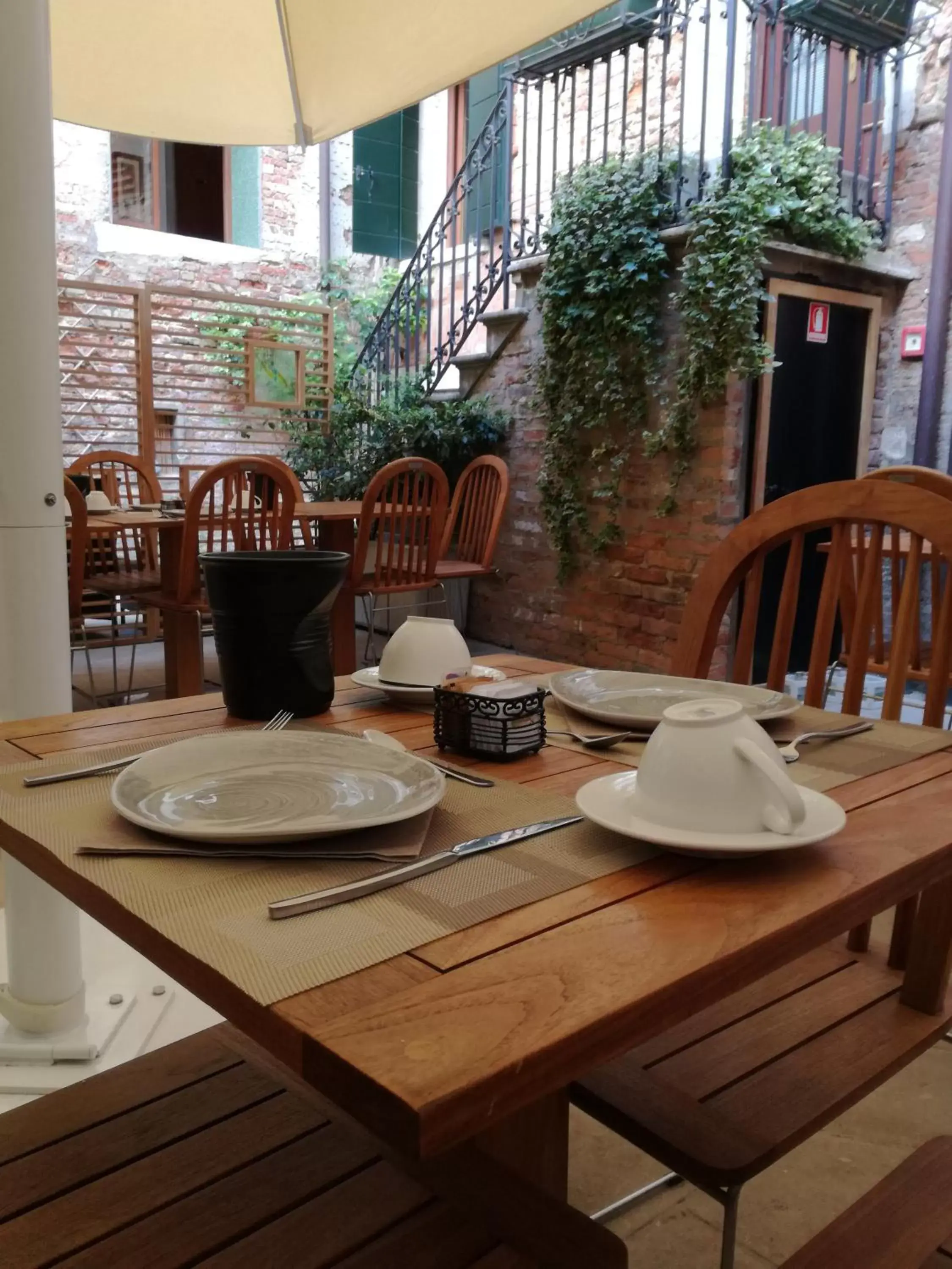 Restaurant/Places to Eat in Locanda La Corte