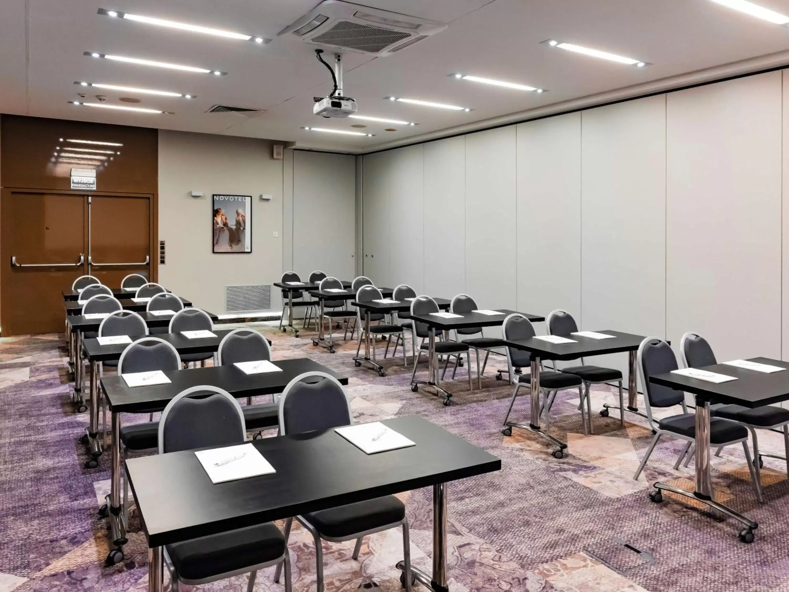 Meeting/conference room in Novotel Kraków City West