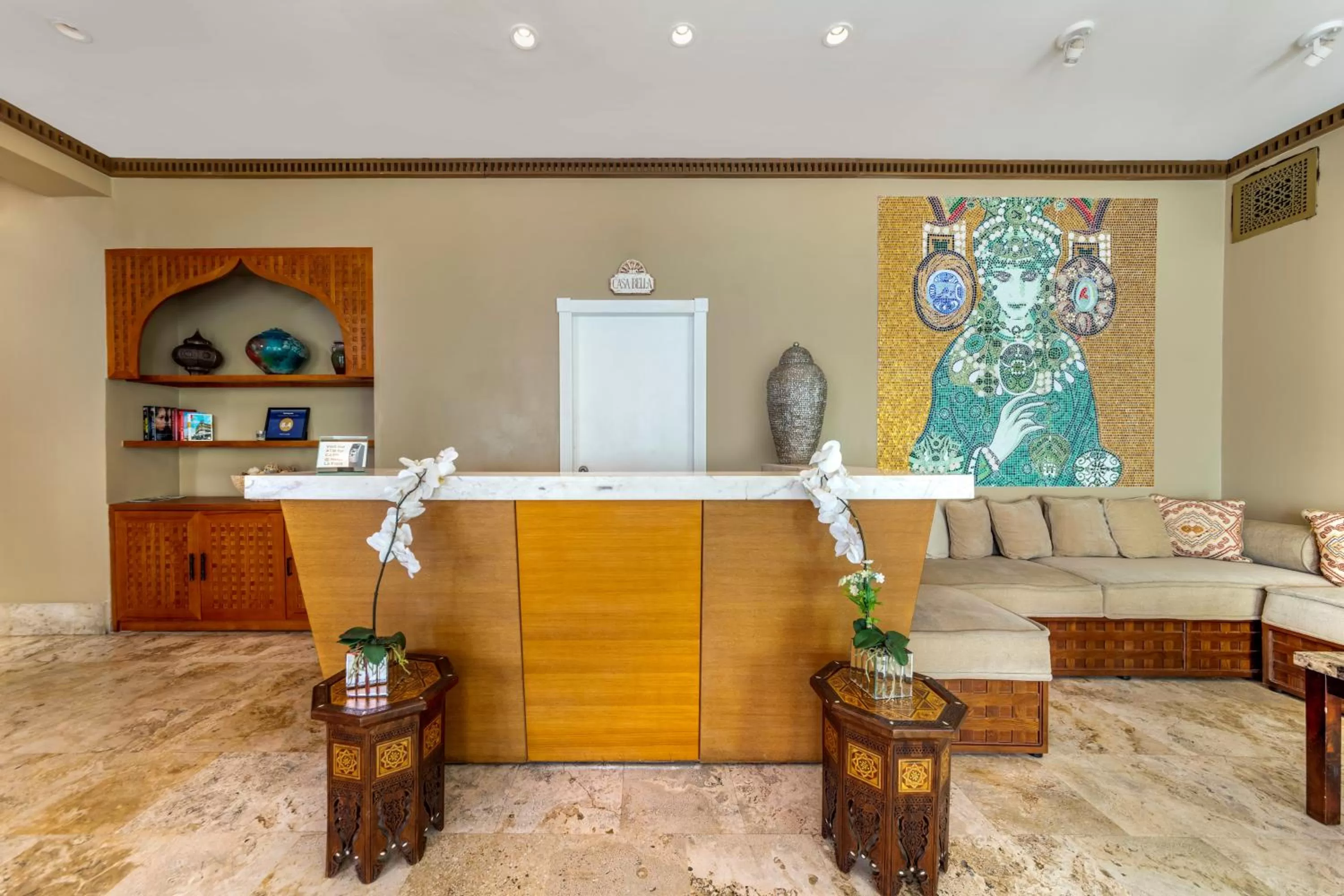 Lobby or reception in Hotel Impala by LuxUrban