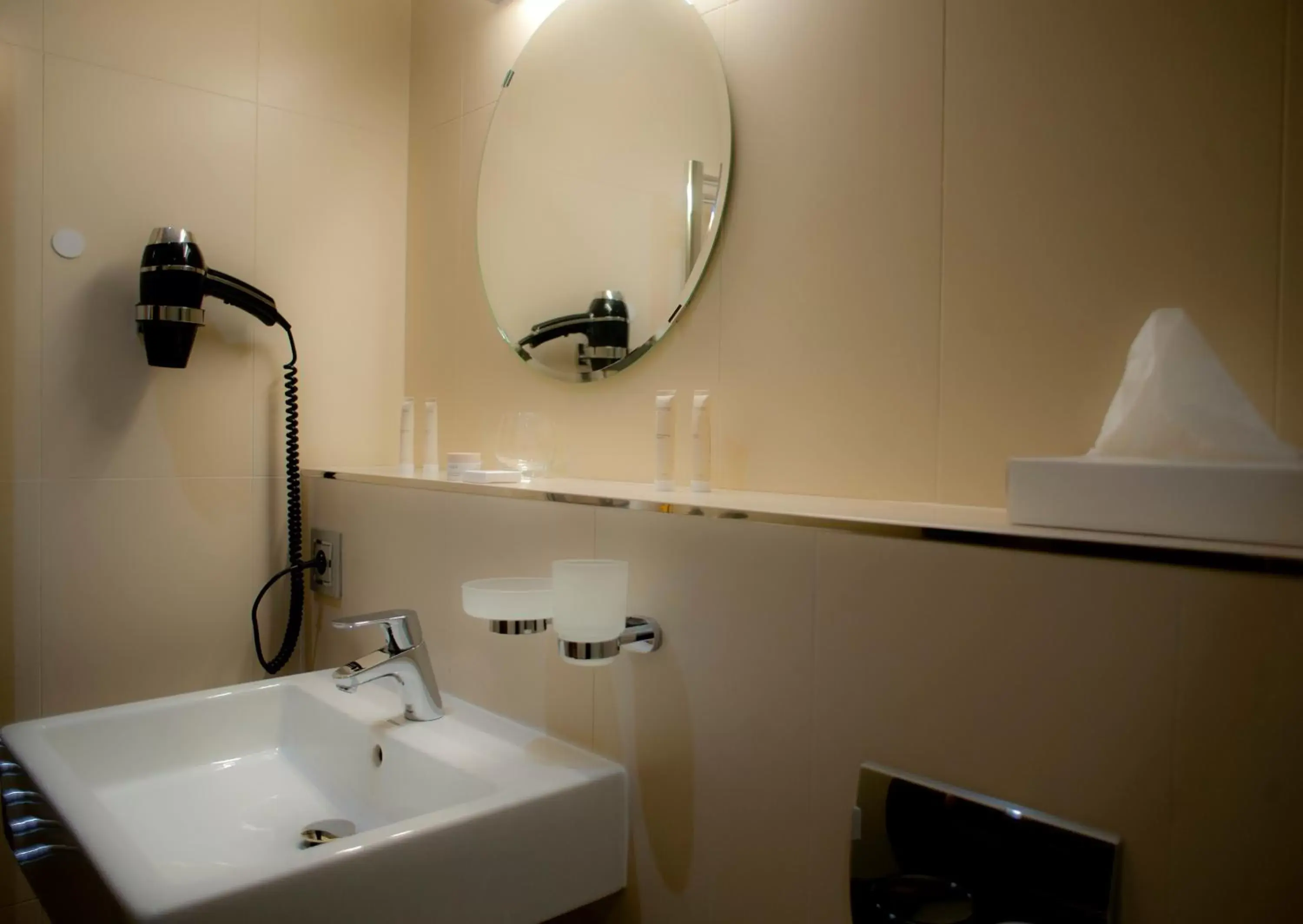 Bathroom in Chamois d'Or Hotel