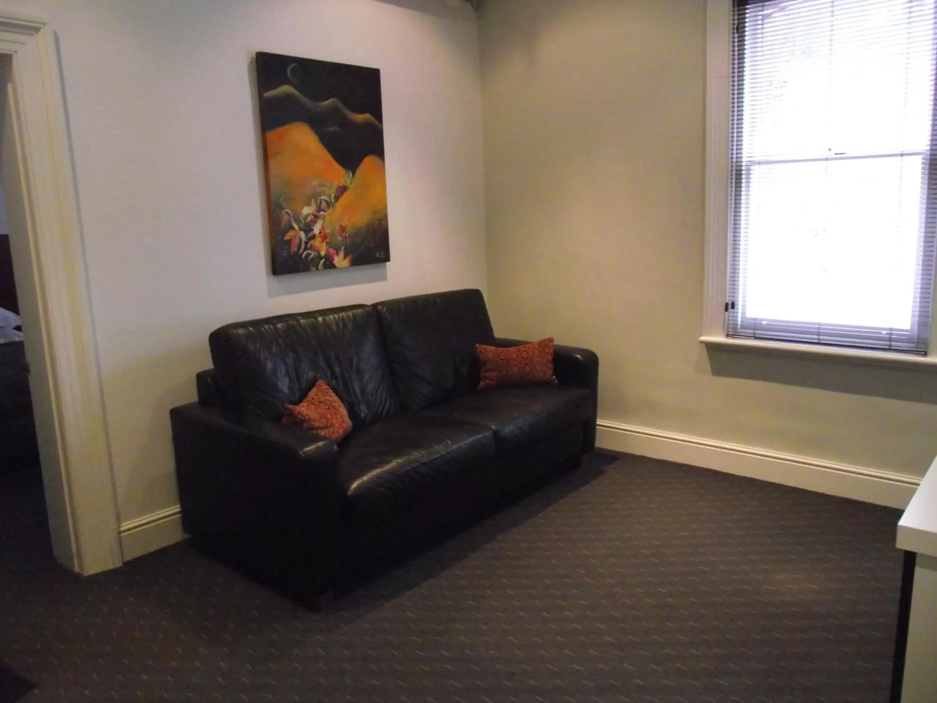 Day, Seating Area in Auldington Hotel