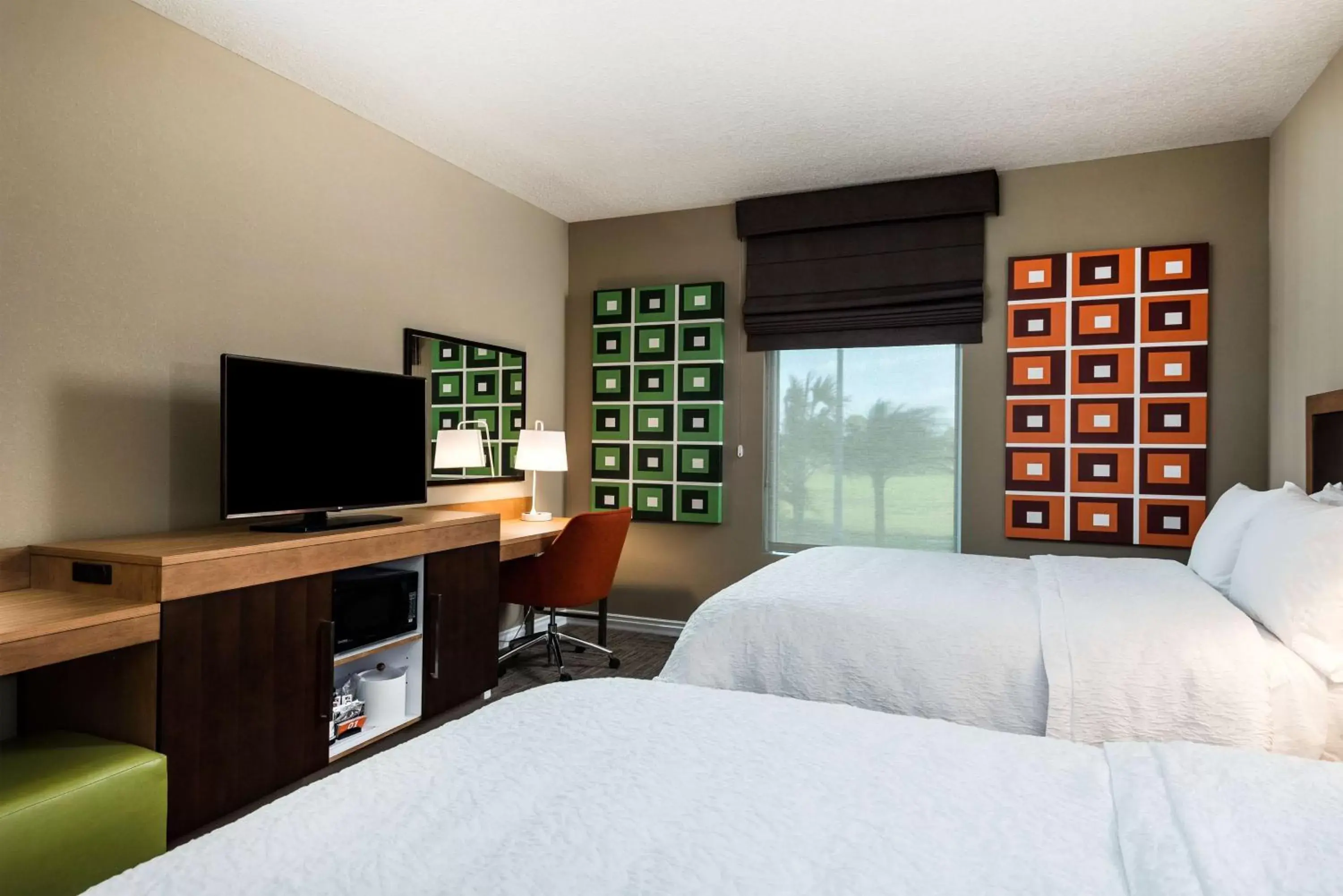 Bedroom, Bed in Hampton Inn & Suites West Melbourne-Palm Bay Road