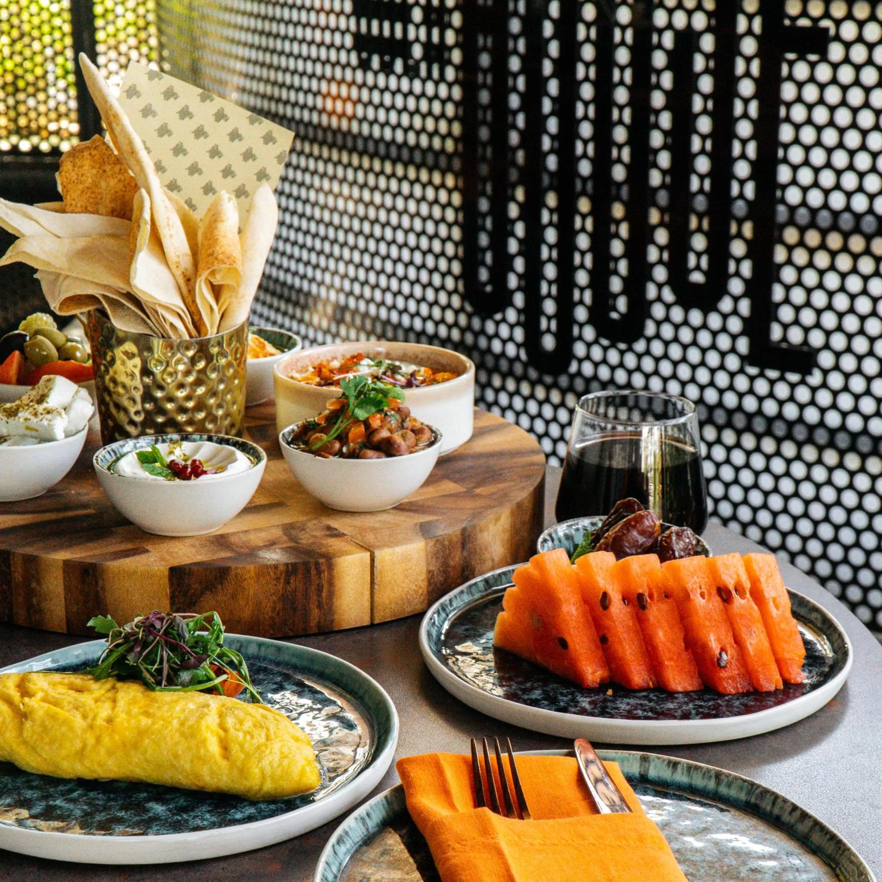 Food and drinks in Somerset West Bay Doha