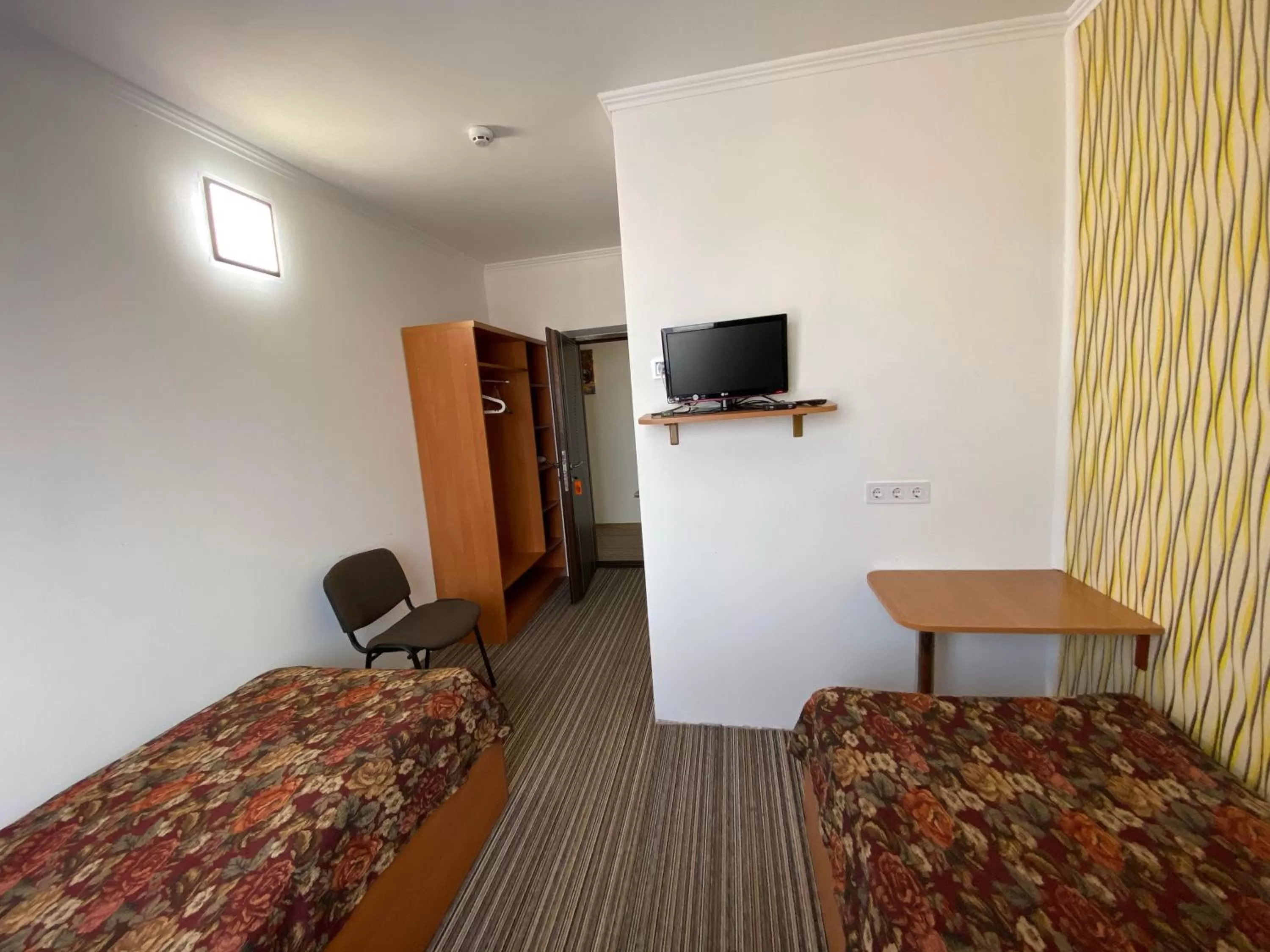 Bed in Autopark Hotel