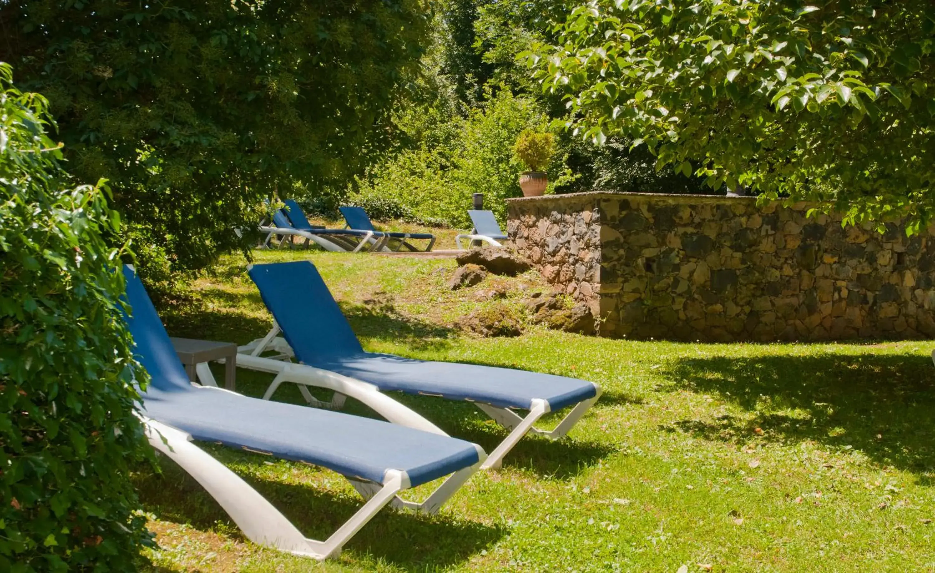 Garden in Hotel Can Blanc