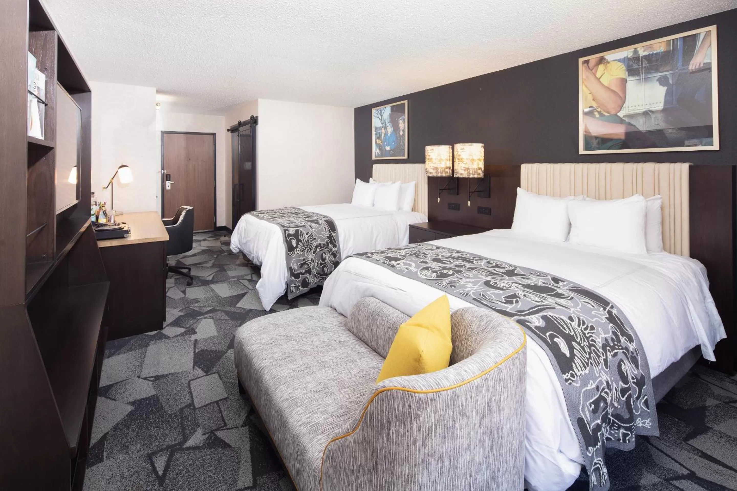 Photo of the whole room, Bed in Saint Kate - The Arts Hotel