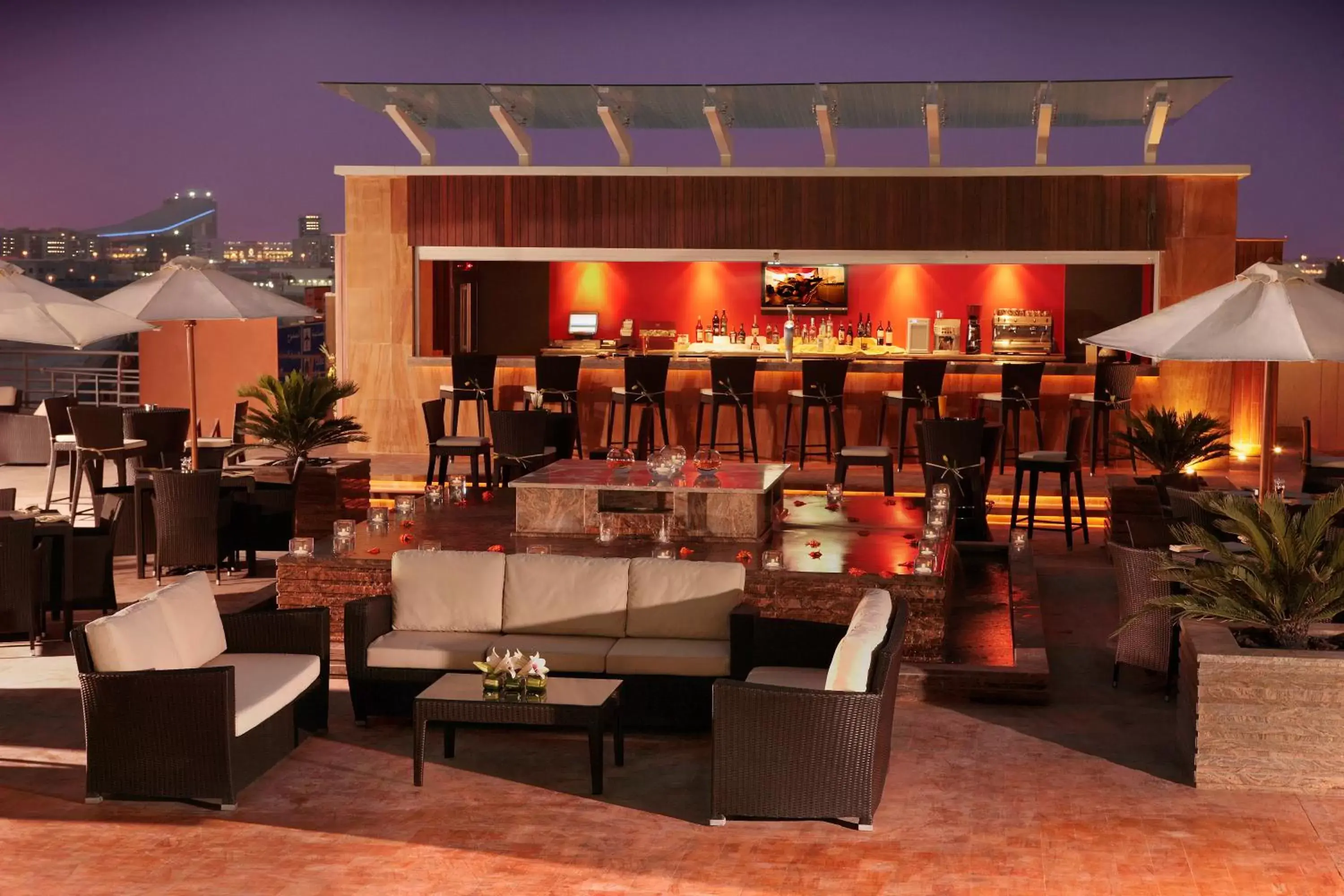 Restaurant/places to eat in Media Rotana Dubai