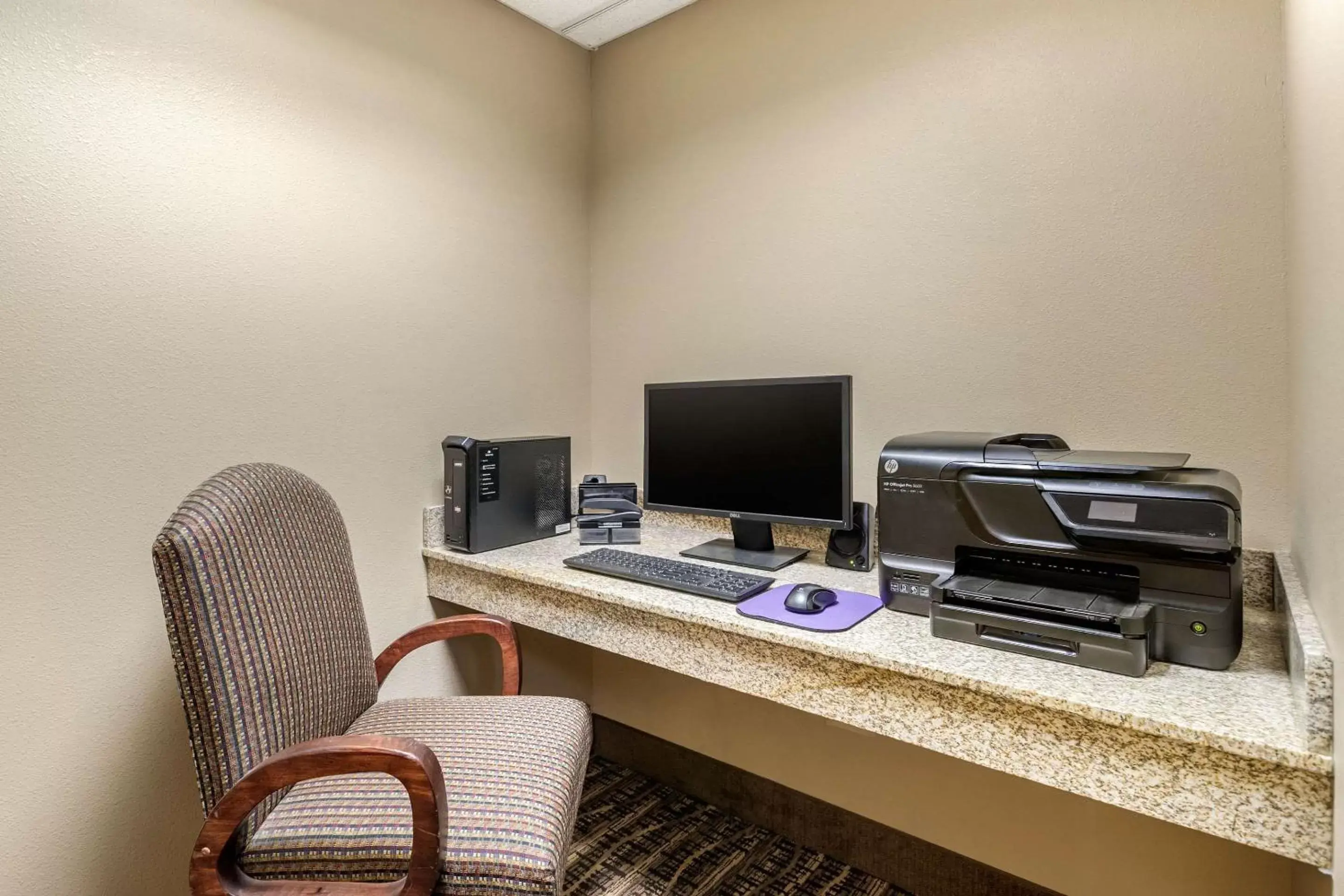 Business facilities in Comfort Inn Story City