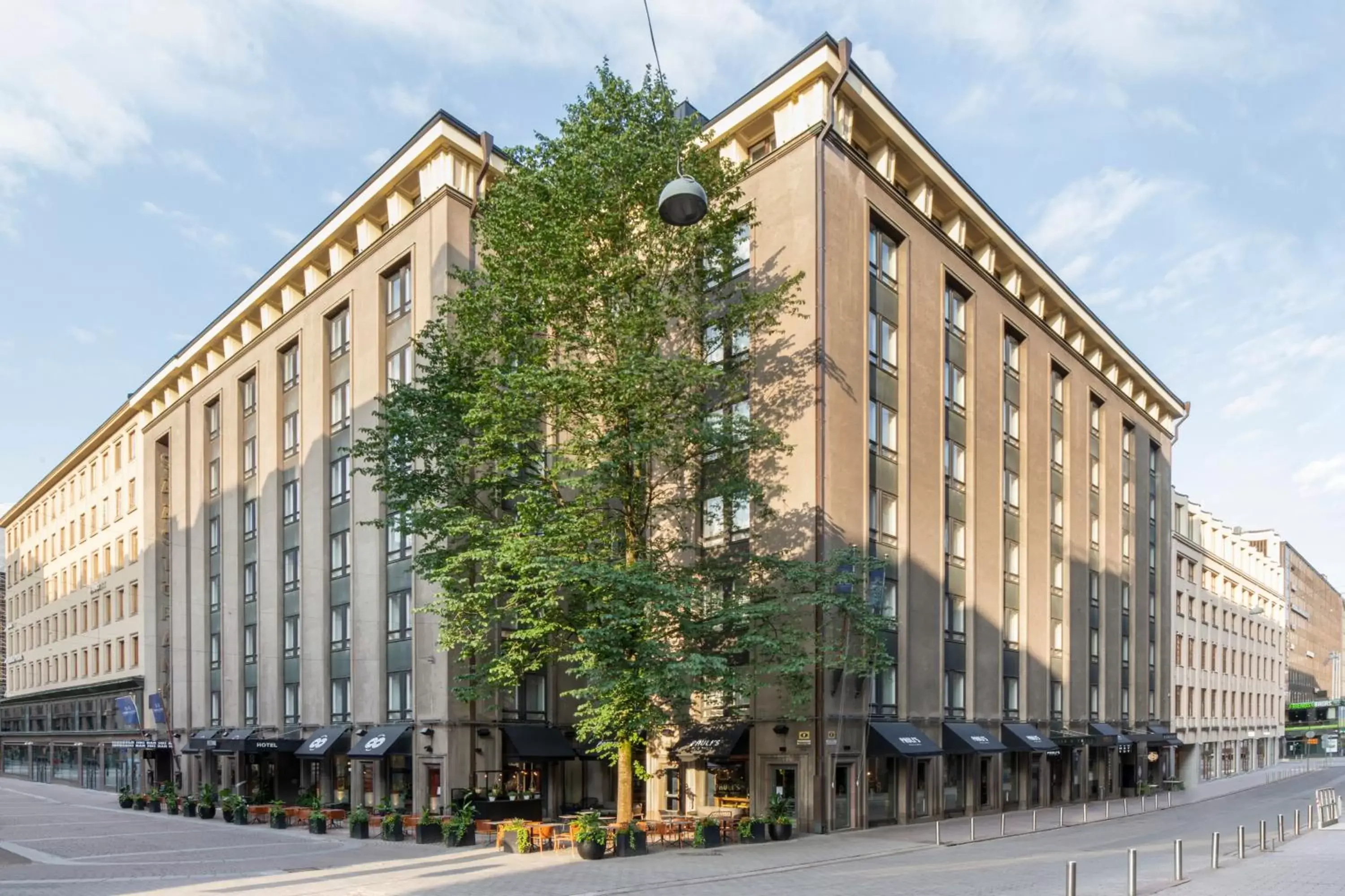 Facade/entrance, Property Building in Solo Sokos Hotel Helsinki