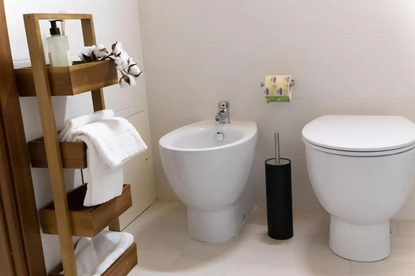 Toilet, Bathroom in Open Sicily Homes - Guascone Residence - Self Check-in