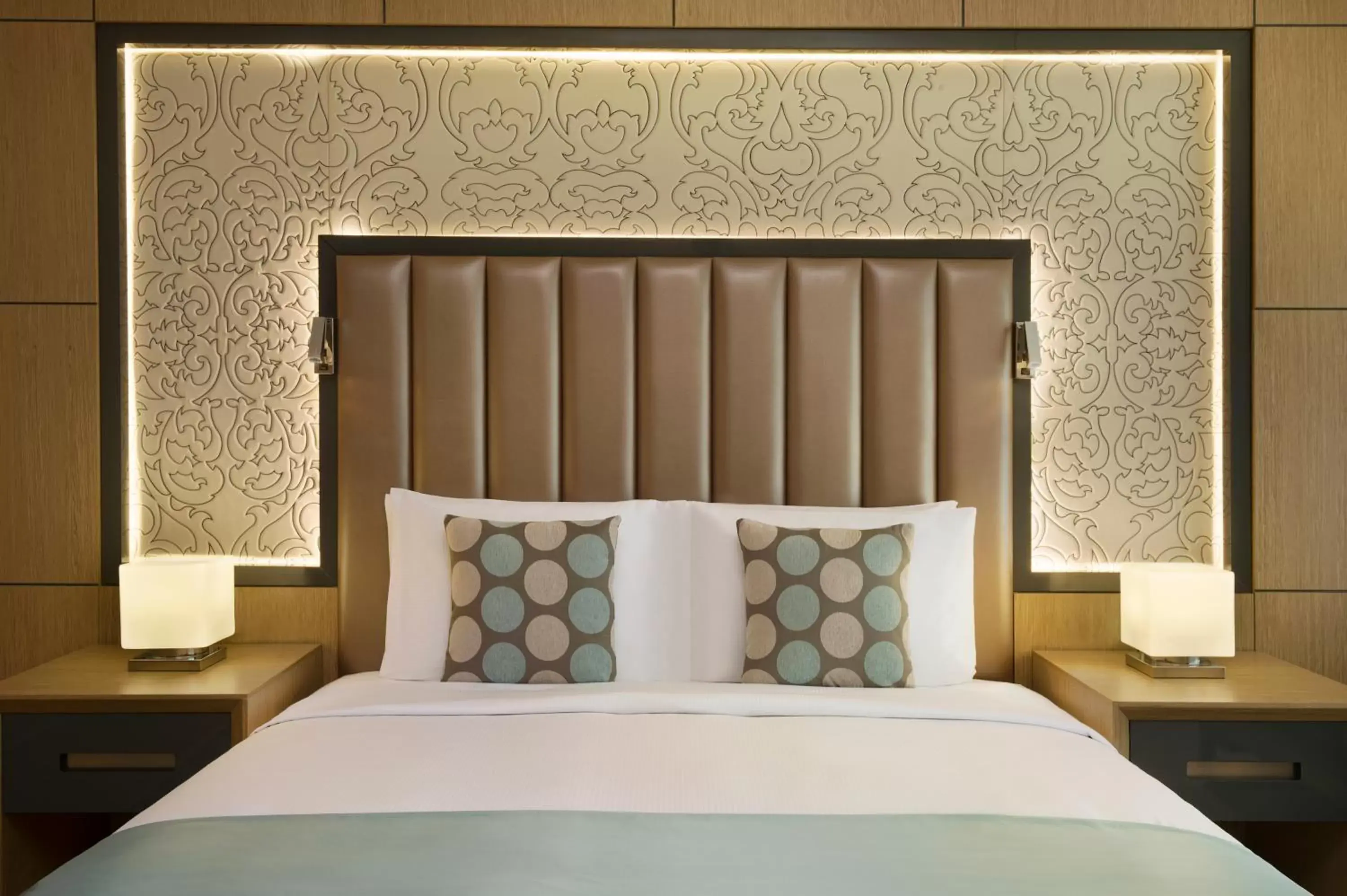 Bed in Wyndham Doha West Bay