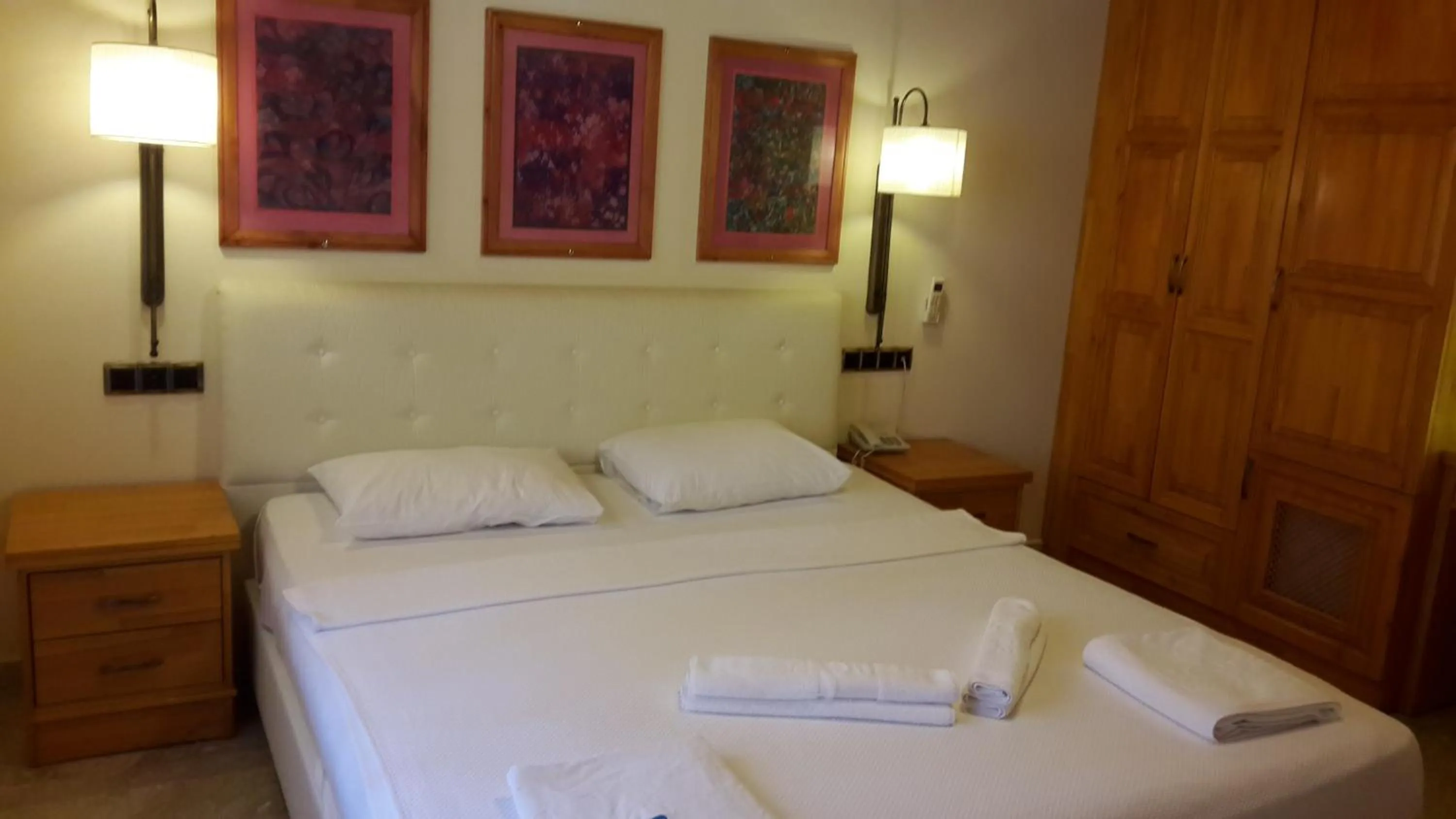 Photo of the whole room in Bc Spa Hotel