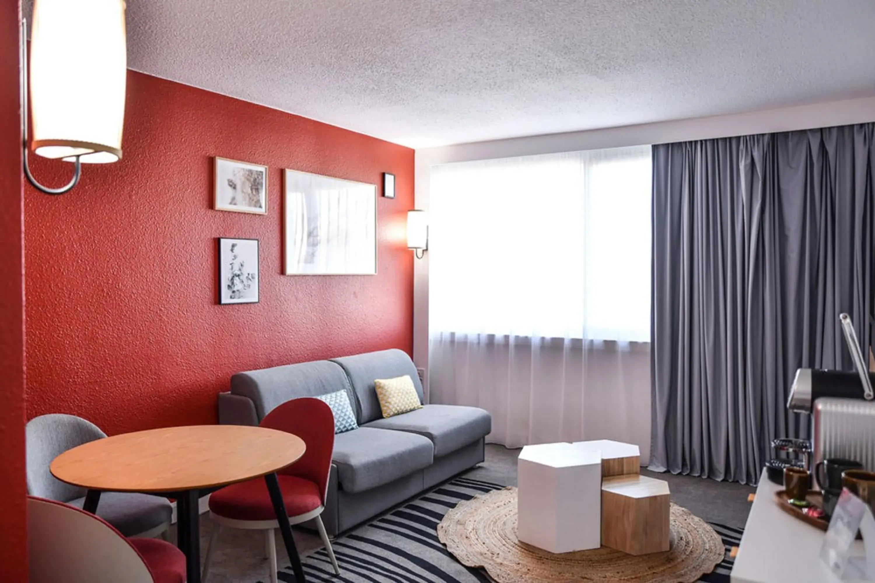 Bedroom, Seating Area in Novotel Paris Créteil Le Lac