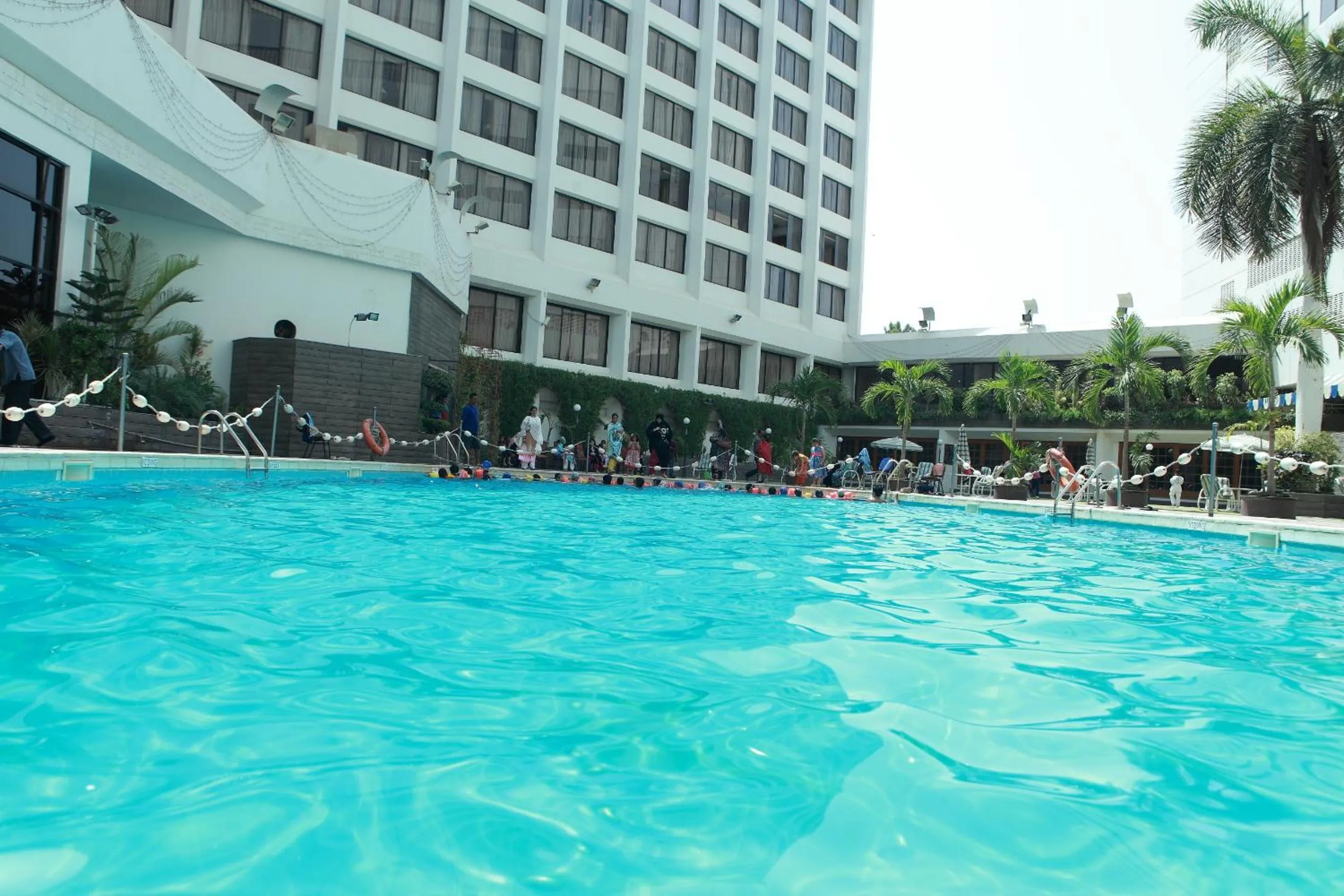 Swimming pool in Regent Plaza Hotel & Convention Center