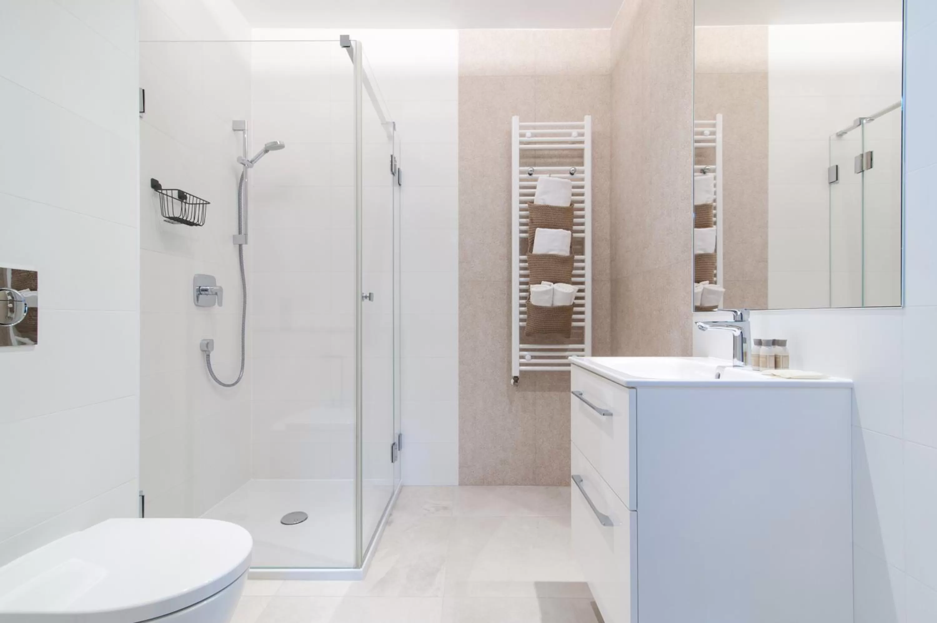 Shower, Bathroom in artROOM