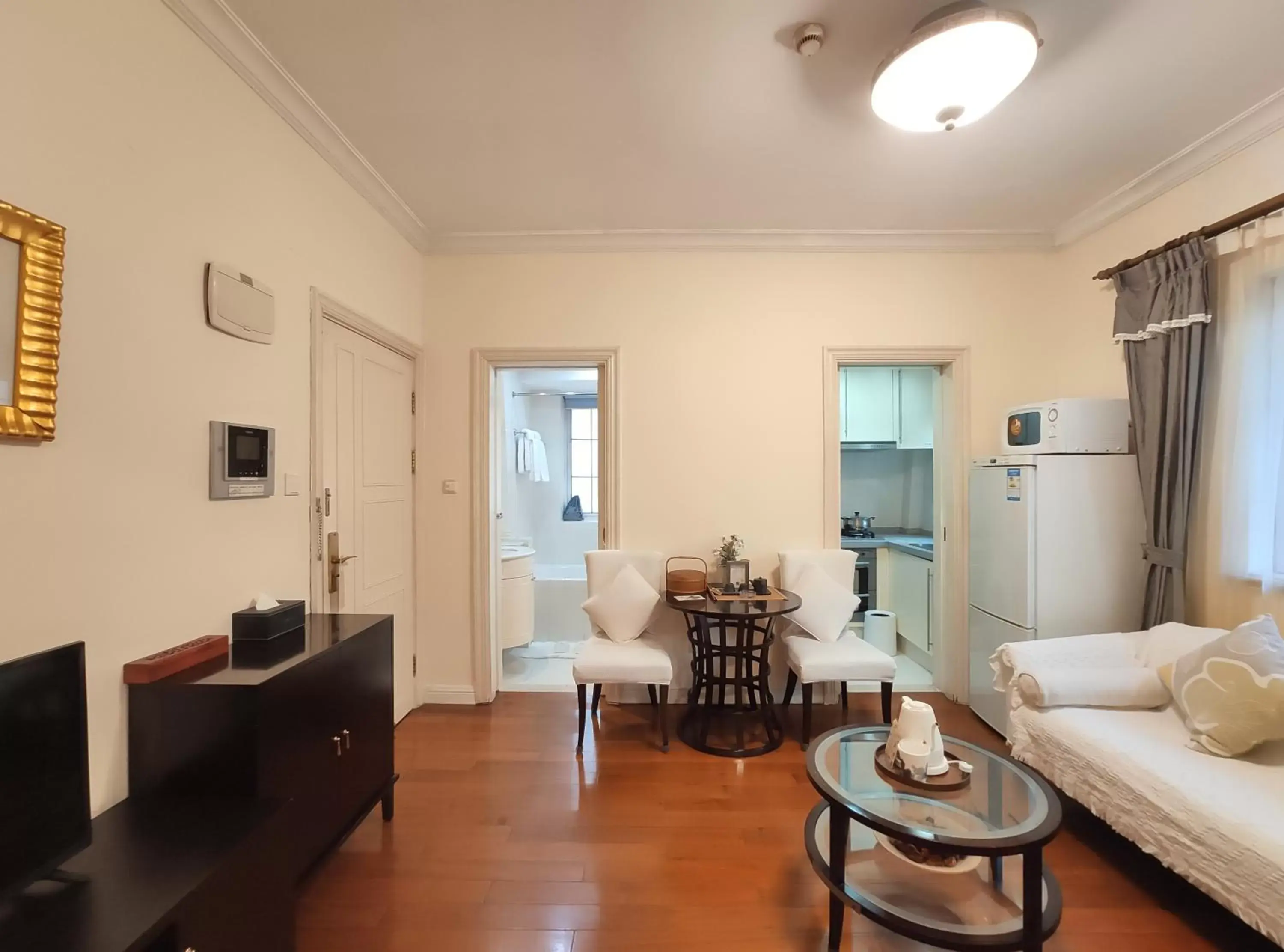 Seating Area in Ladoll Service Apartments