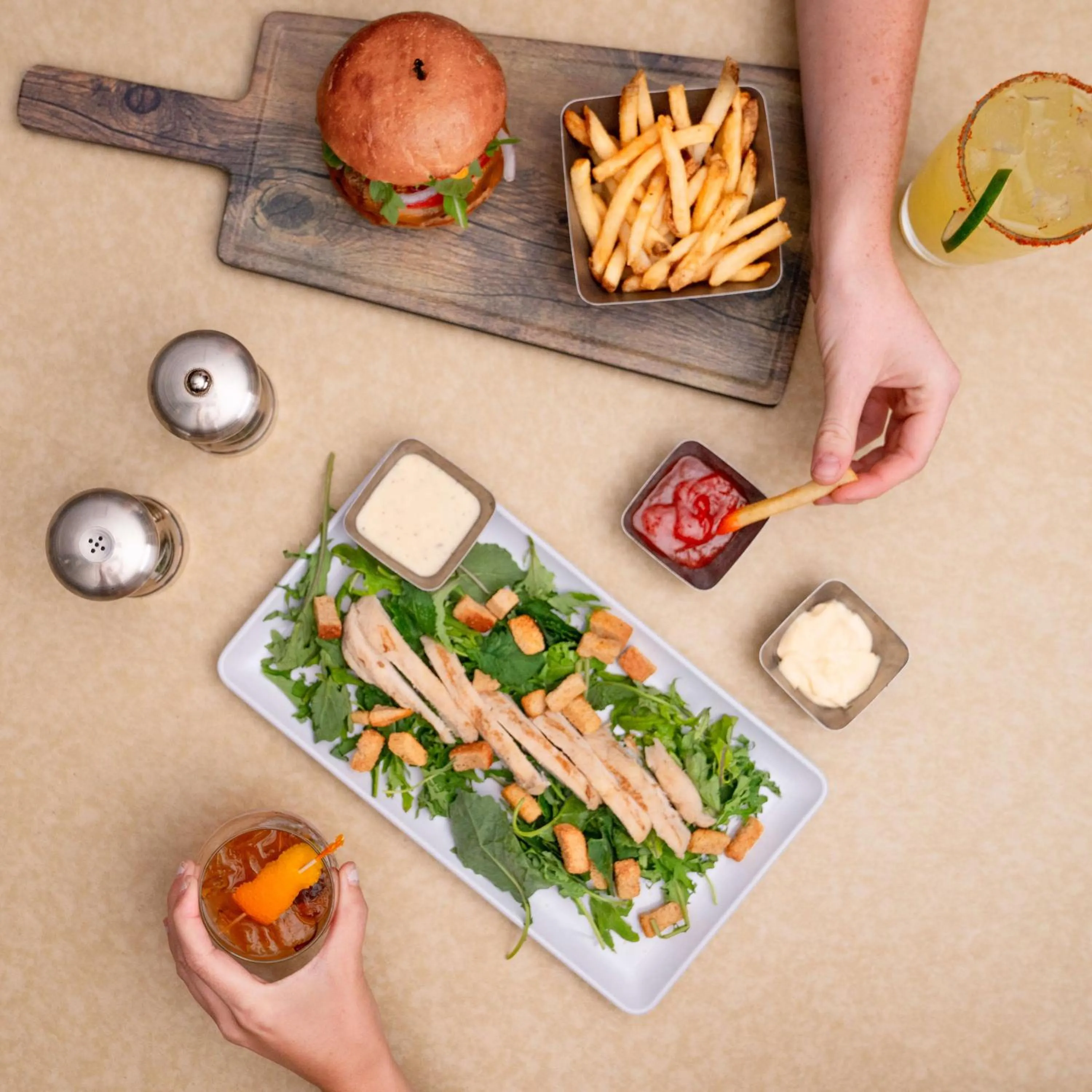 Restaurant/places to eat in Hyatt Place Austin Downtown