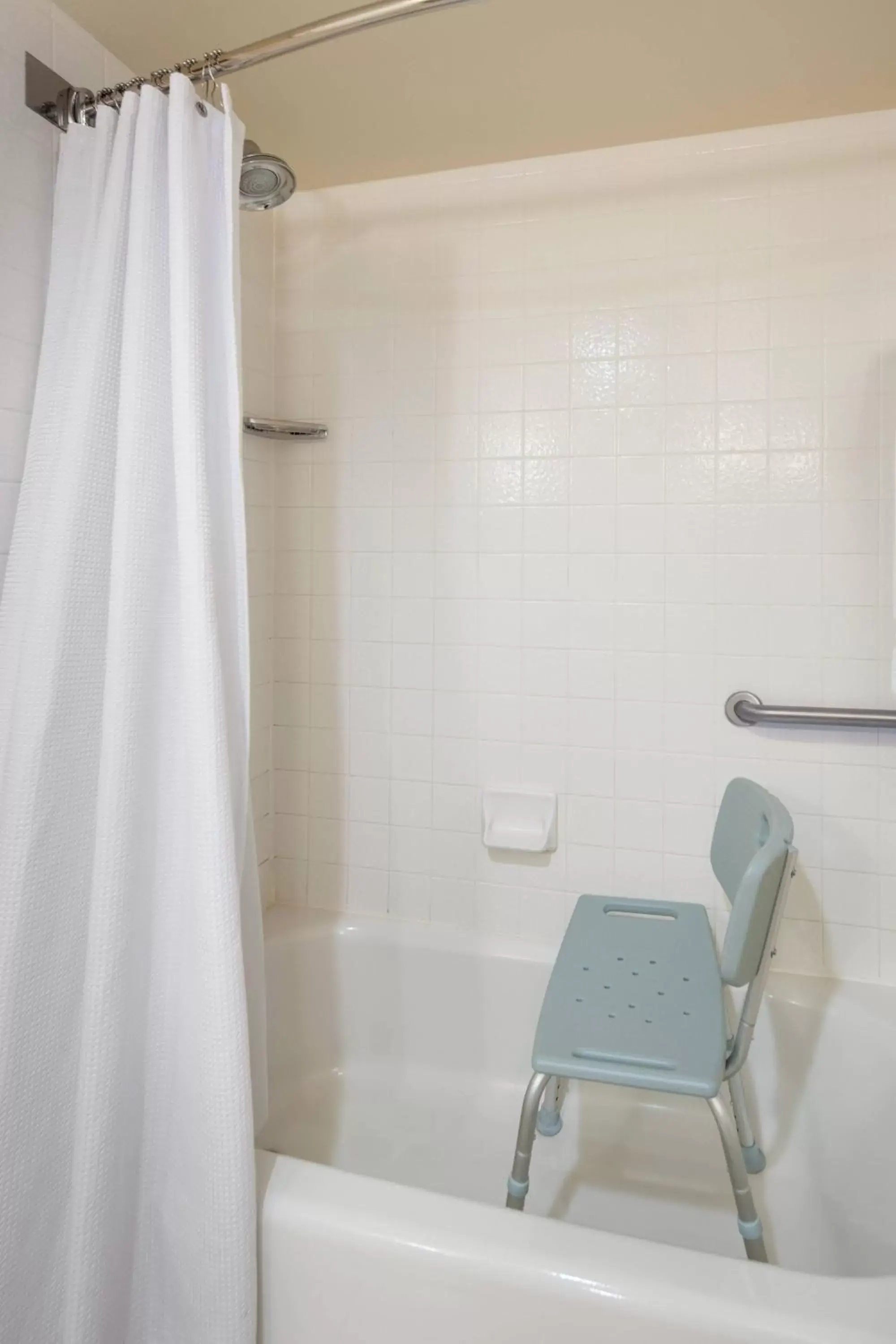 Bathroom in Visalia Marriott at the Convention Center