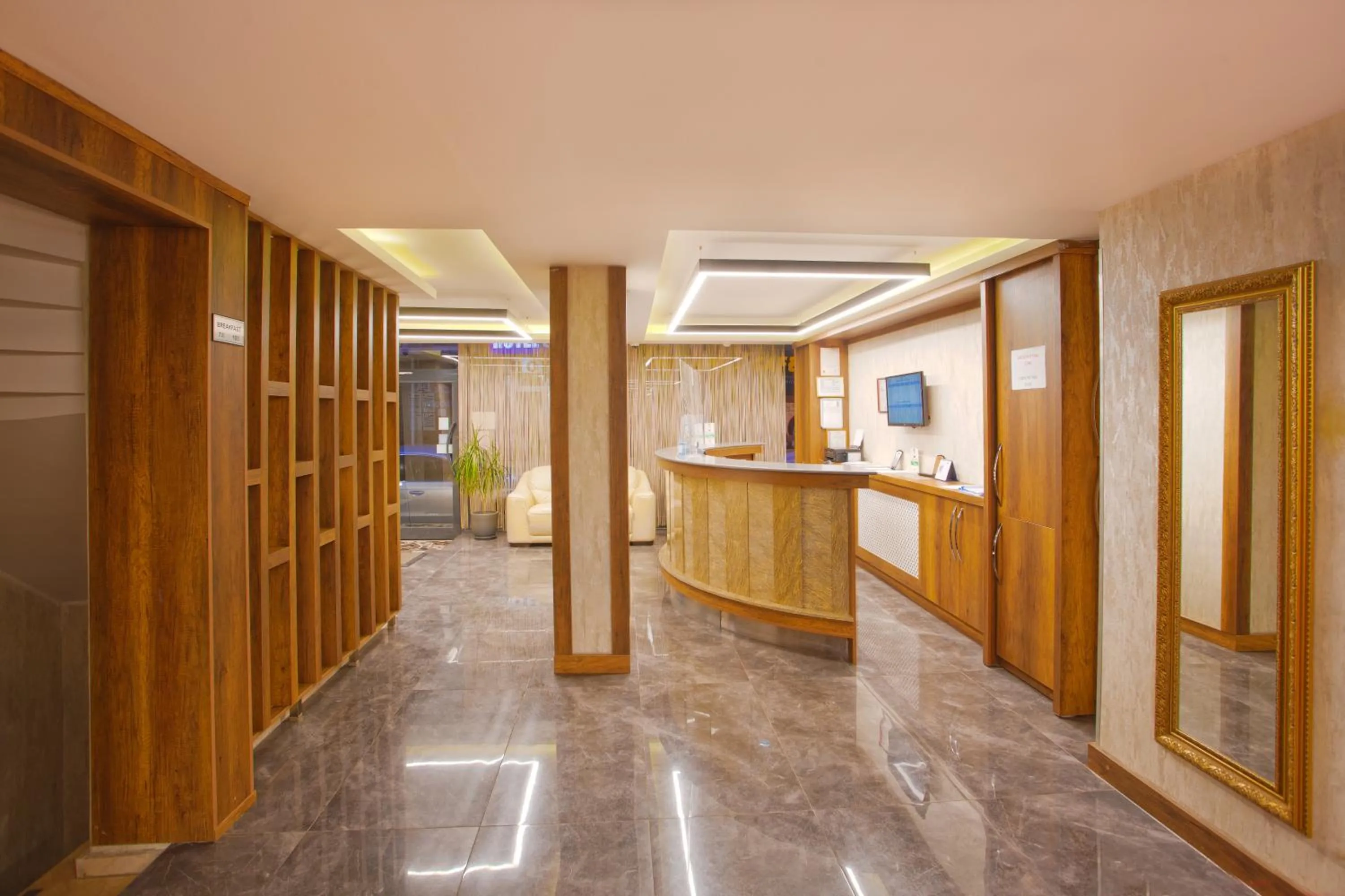 Lobby or reception in Sim Hotel Istanbul Old City