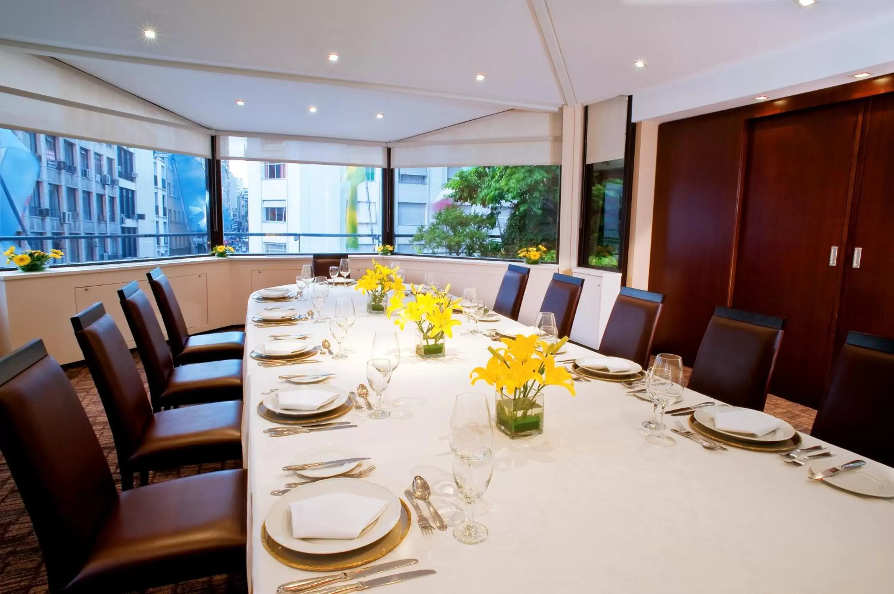 Banquet/Function facilities, Restaurant/Places to Eat in Libertador Hotel