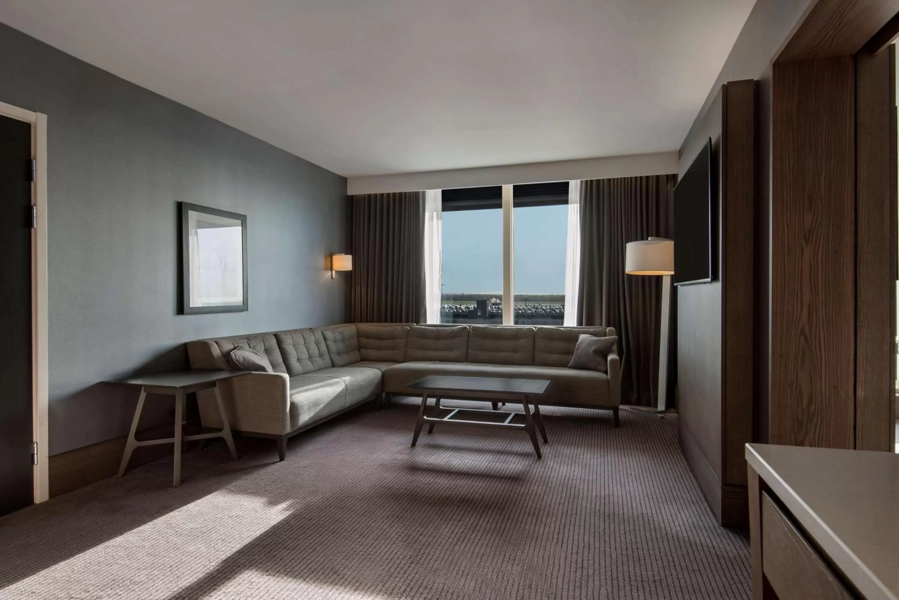 Living room in Radisson Blu Manchester Airport