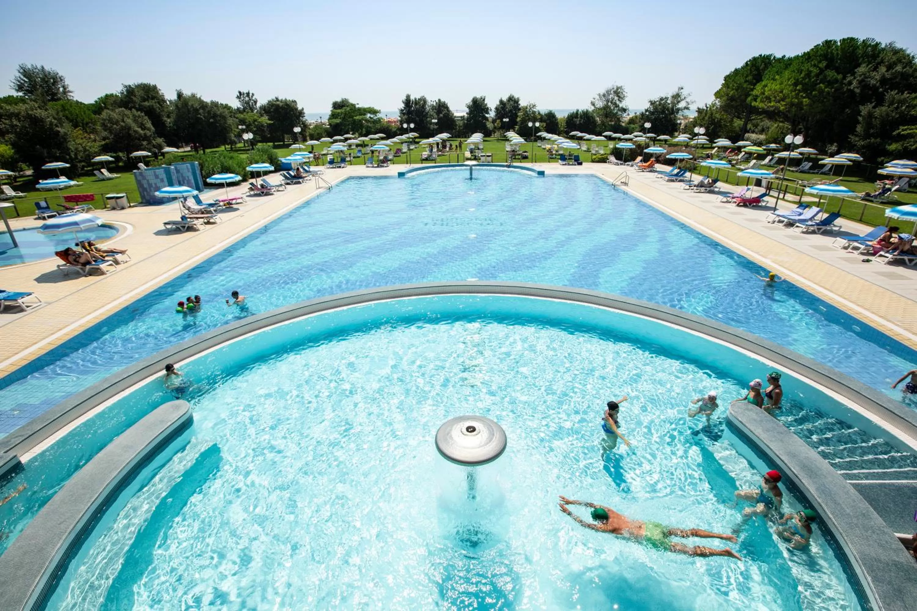 Swimming pool in Savoy Beach Hotel & Thermal Spa