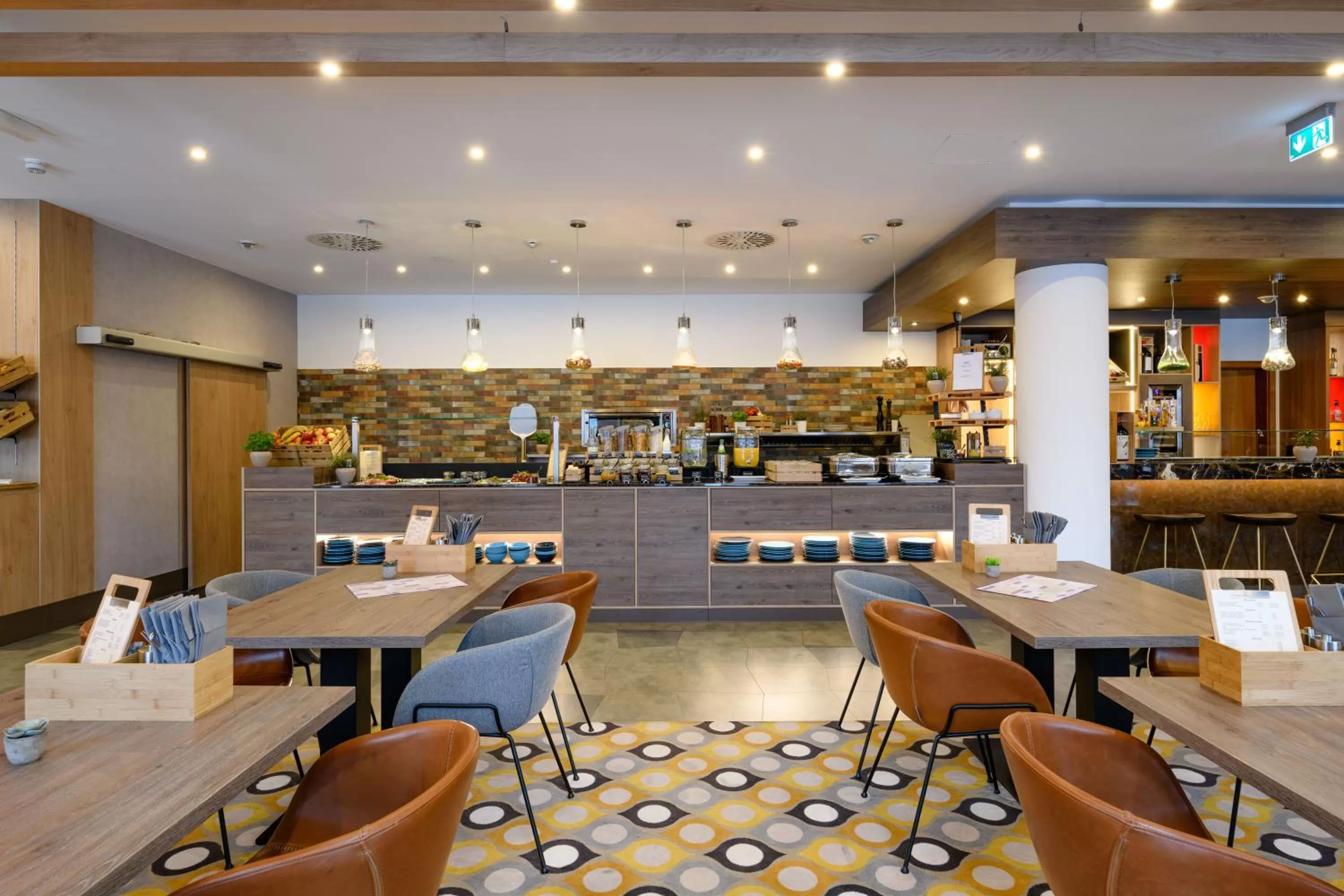 Buffet breakfast in Mercure Hotel Stuttgart Gerlingen