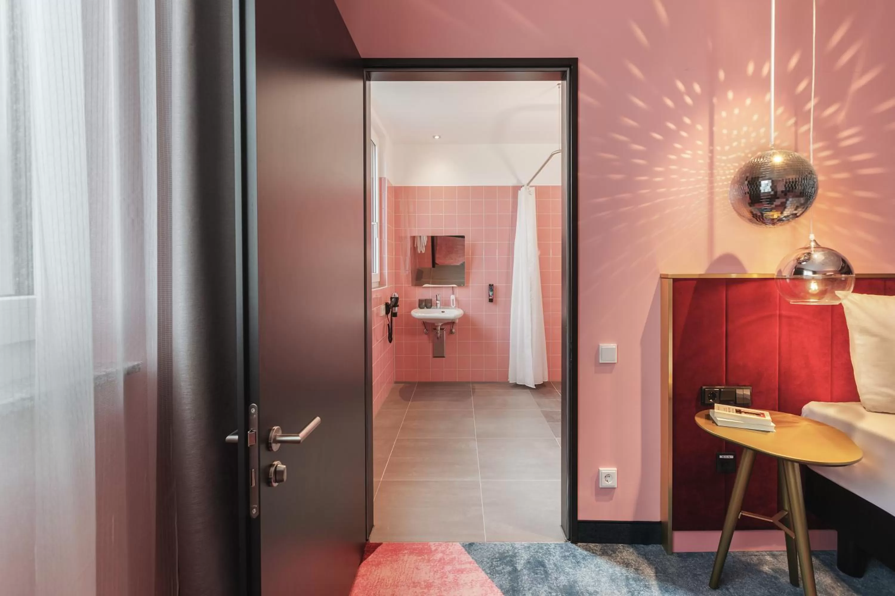 Photo of the whole room in Holiday Inn - the niu, Loco Munich North by IHG