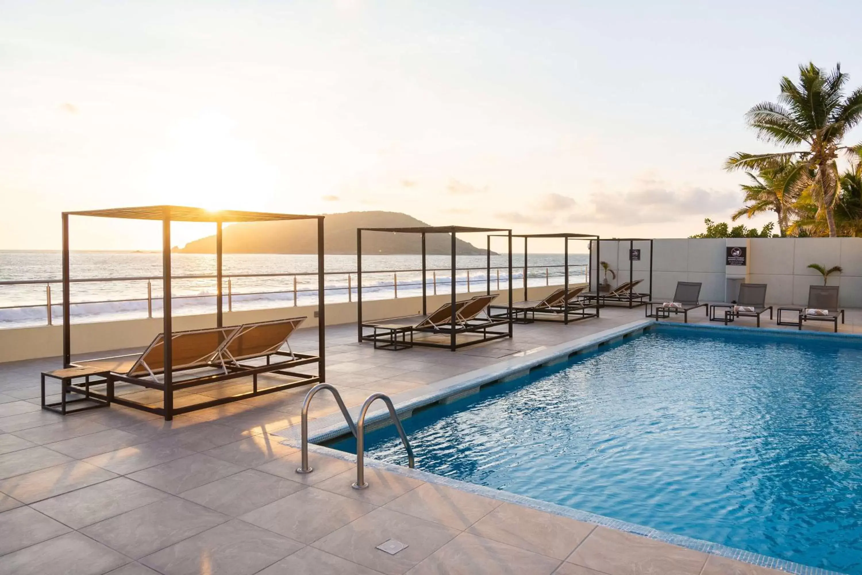 Pool view, Swimming Pool in DoubleTree by Hilton Mazatlan, SIN