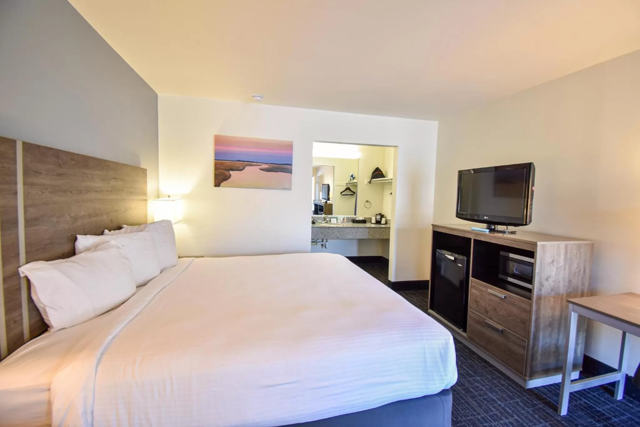 Bed in St. Michaels Inn