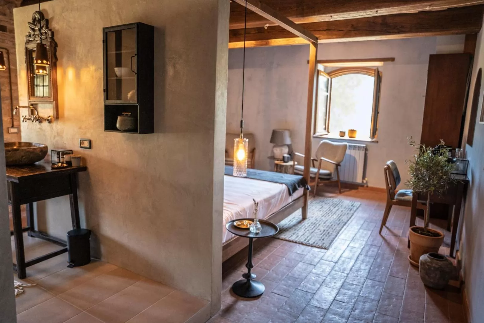 Bathroom, Bed in Borgo Castello Panicaglia