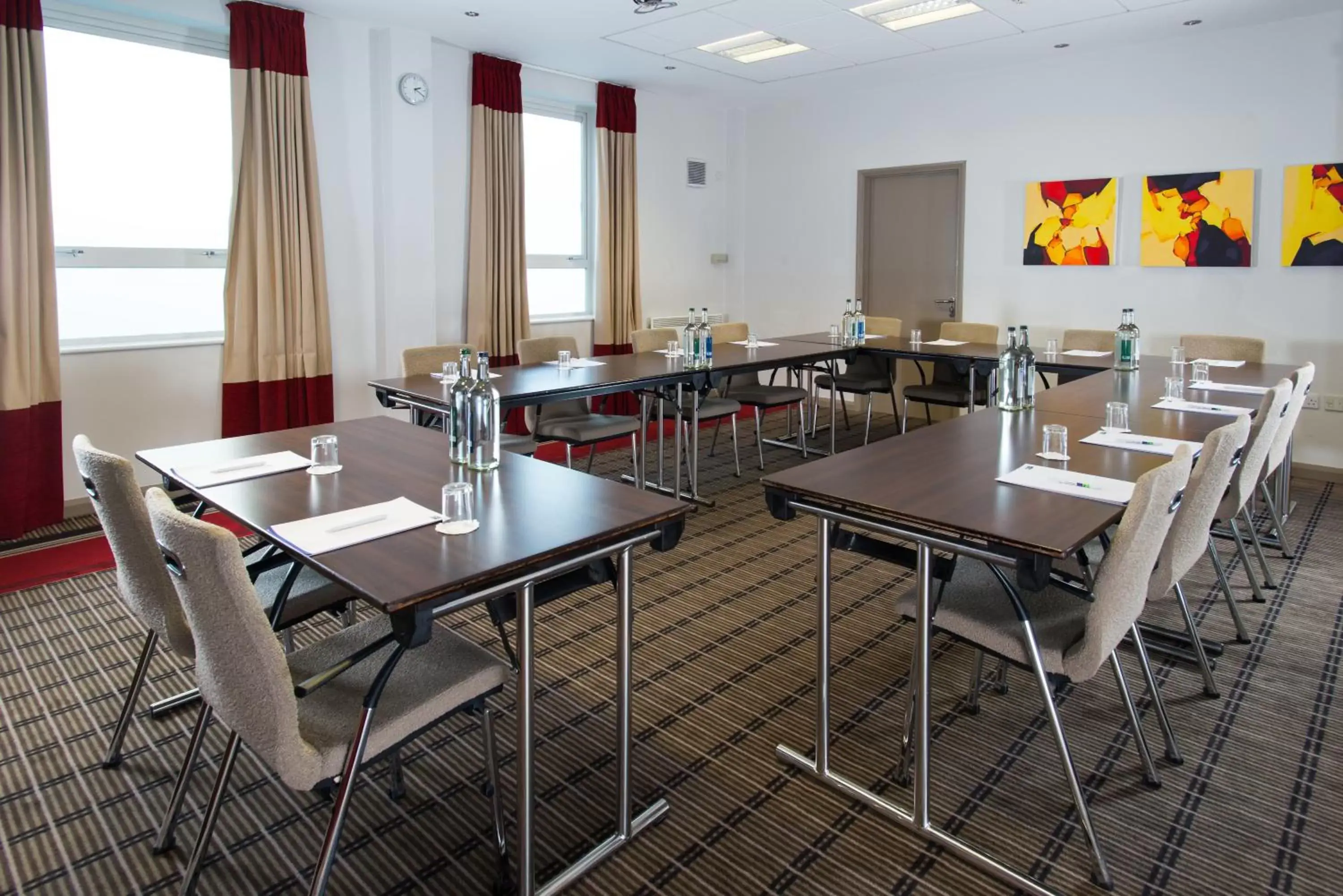 Meeting/conference room in Holiday Inn Express Leeds City Centre, an IHG Hotel