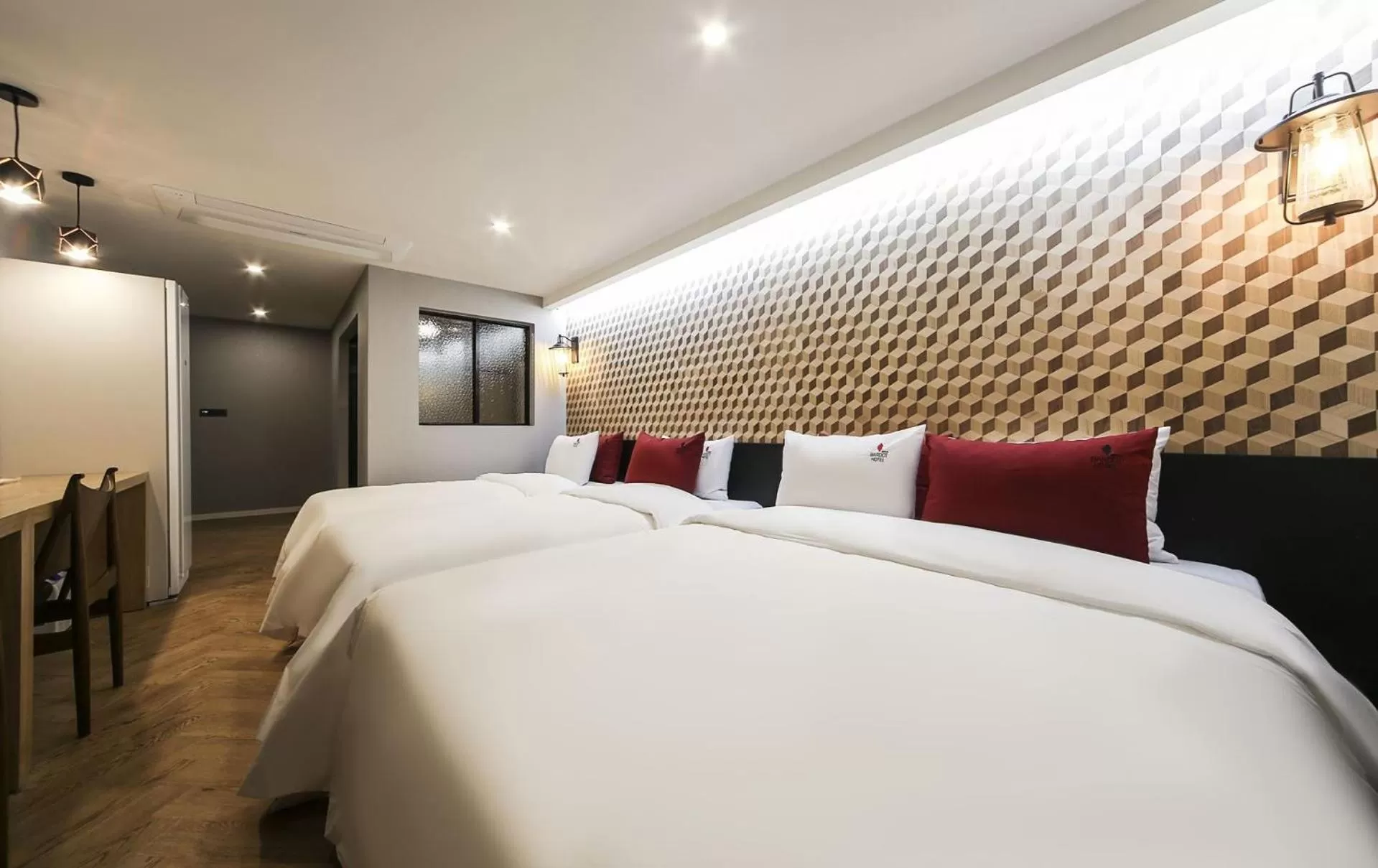 Bed in Maron Hotel Nampo