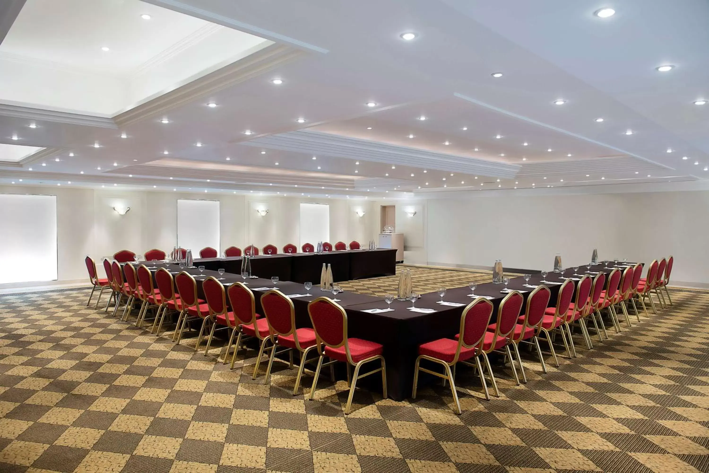 Meeting/conference room in Radisson Blu Martinez Beirut