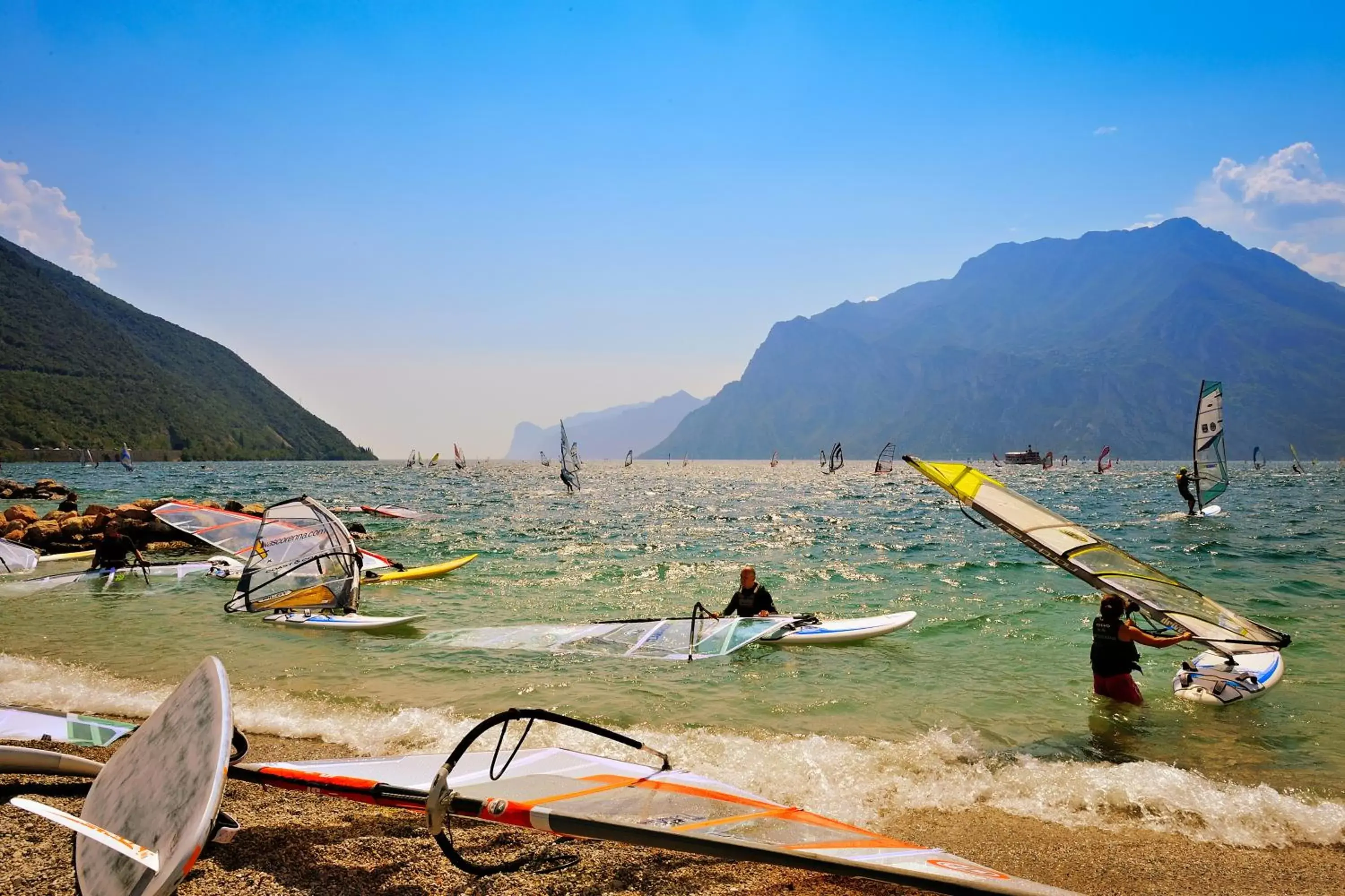 Windsurfing, Beach in Hotel Benaco