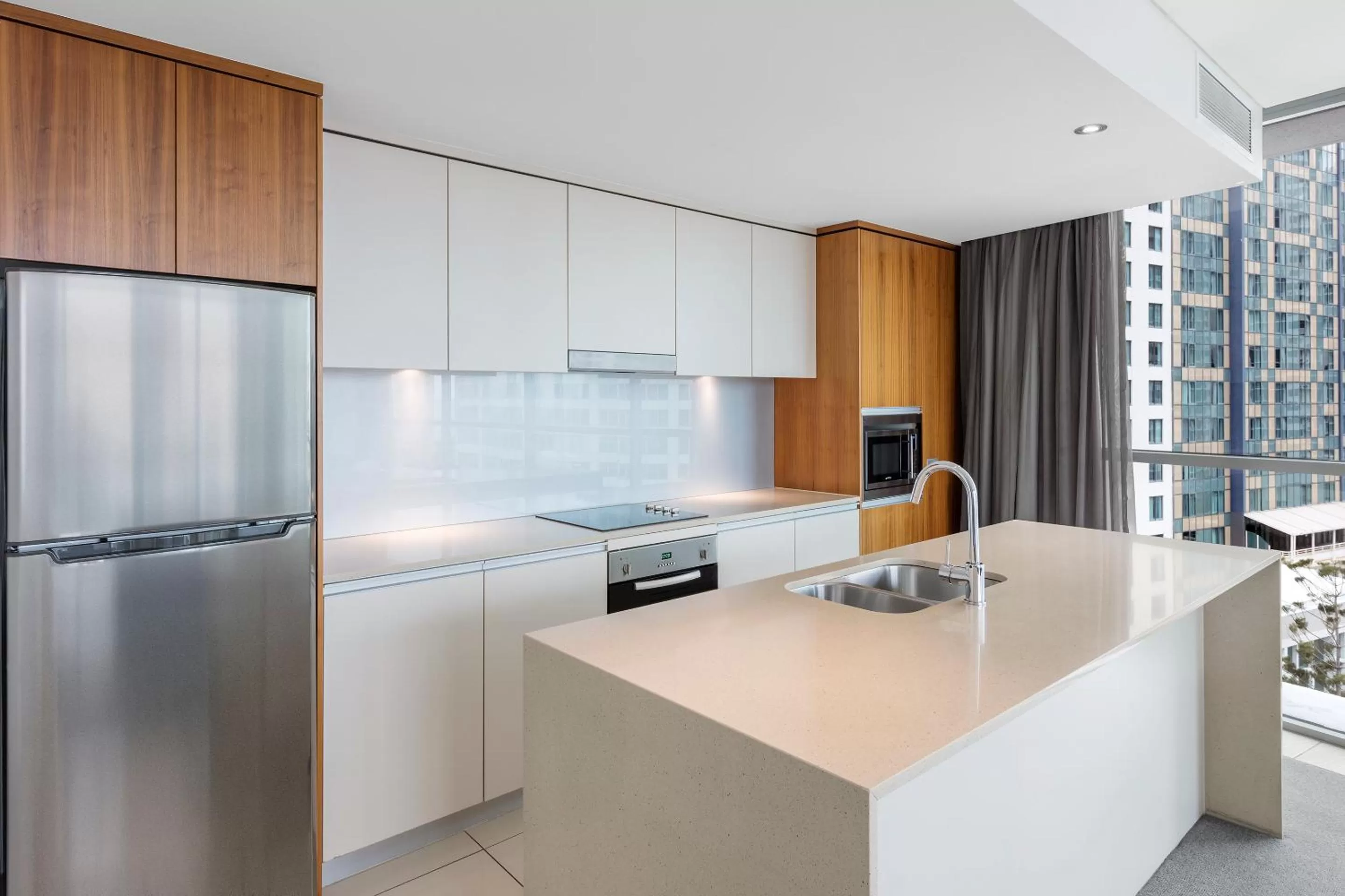 Kitchen or kitchenette in Wyndham Resort Surfers Paradise