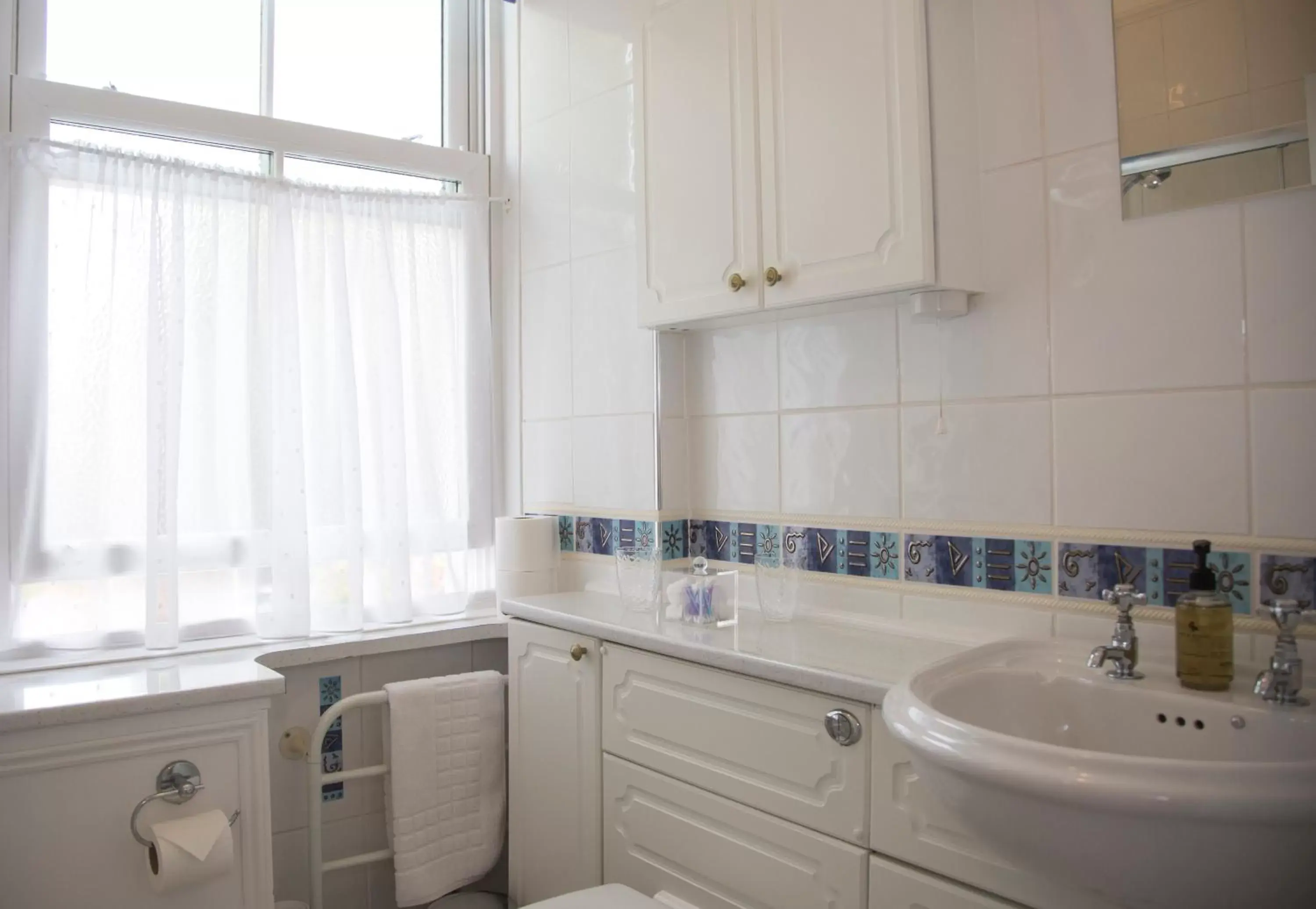 Shower, Bathroom in Carlton Court