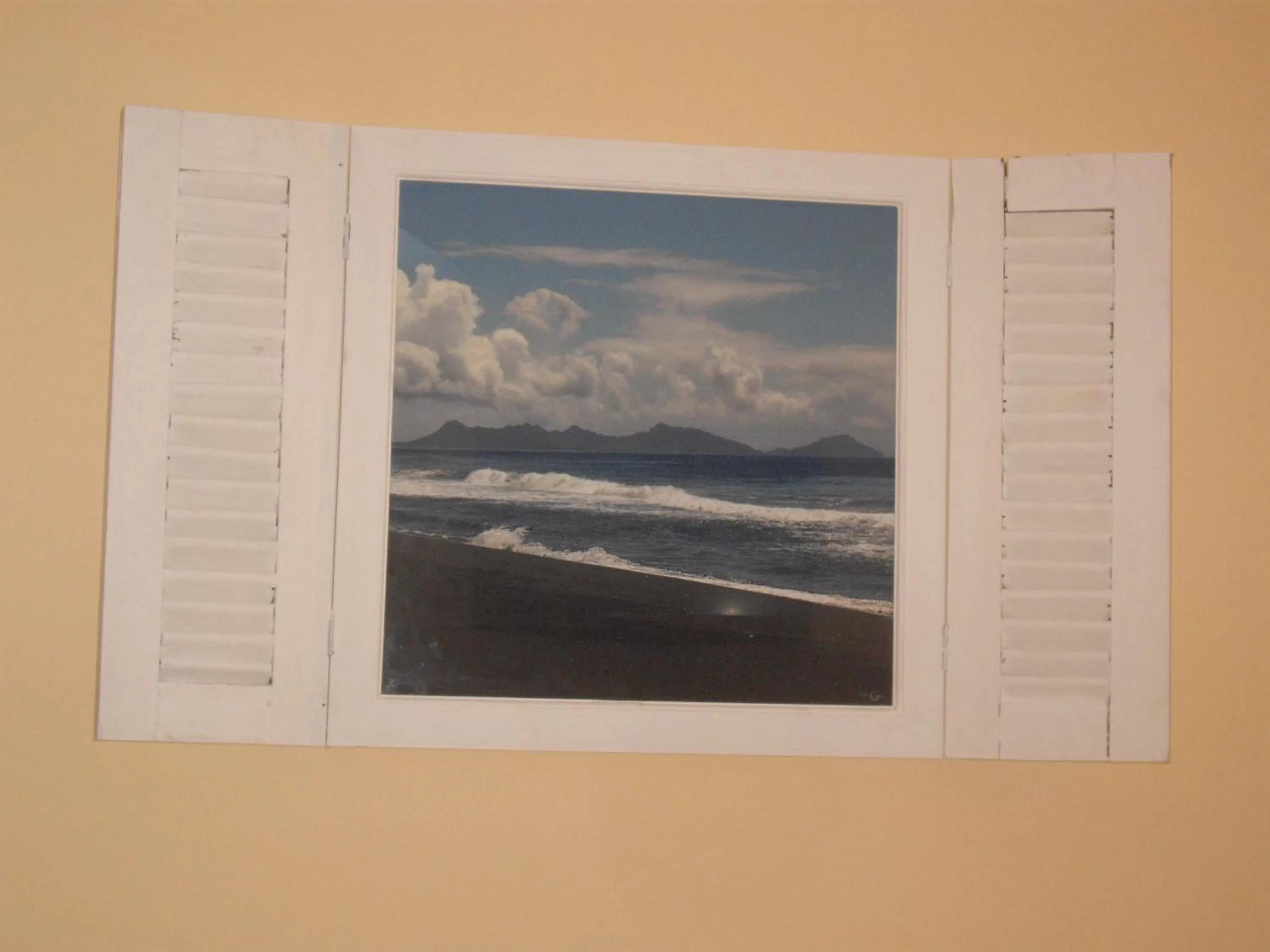 Decorative detail in Kira's Boutique Hotel