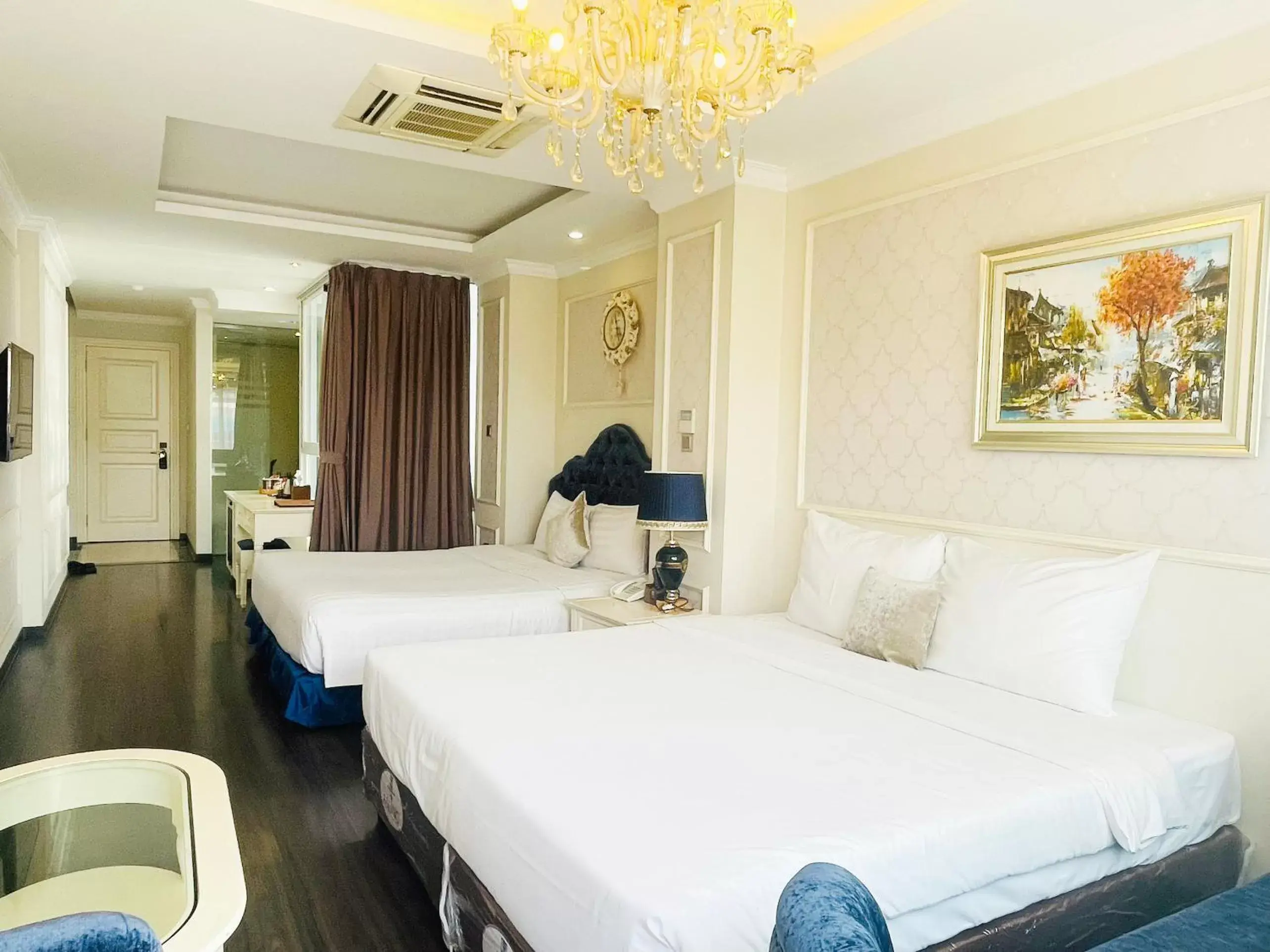 Bedroom, Bed in Luxury Old Quarter Hotel & Gym