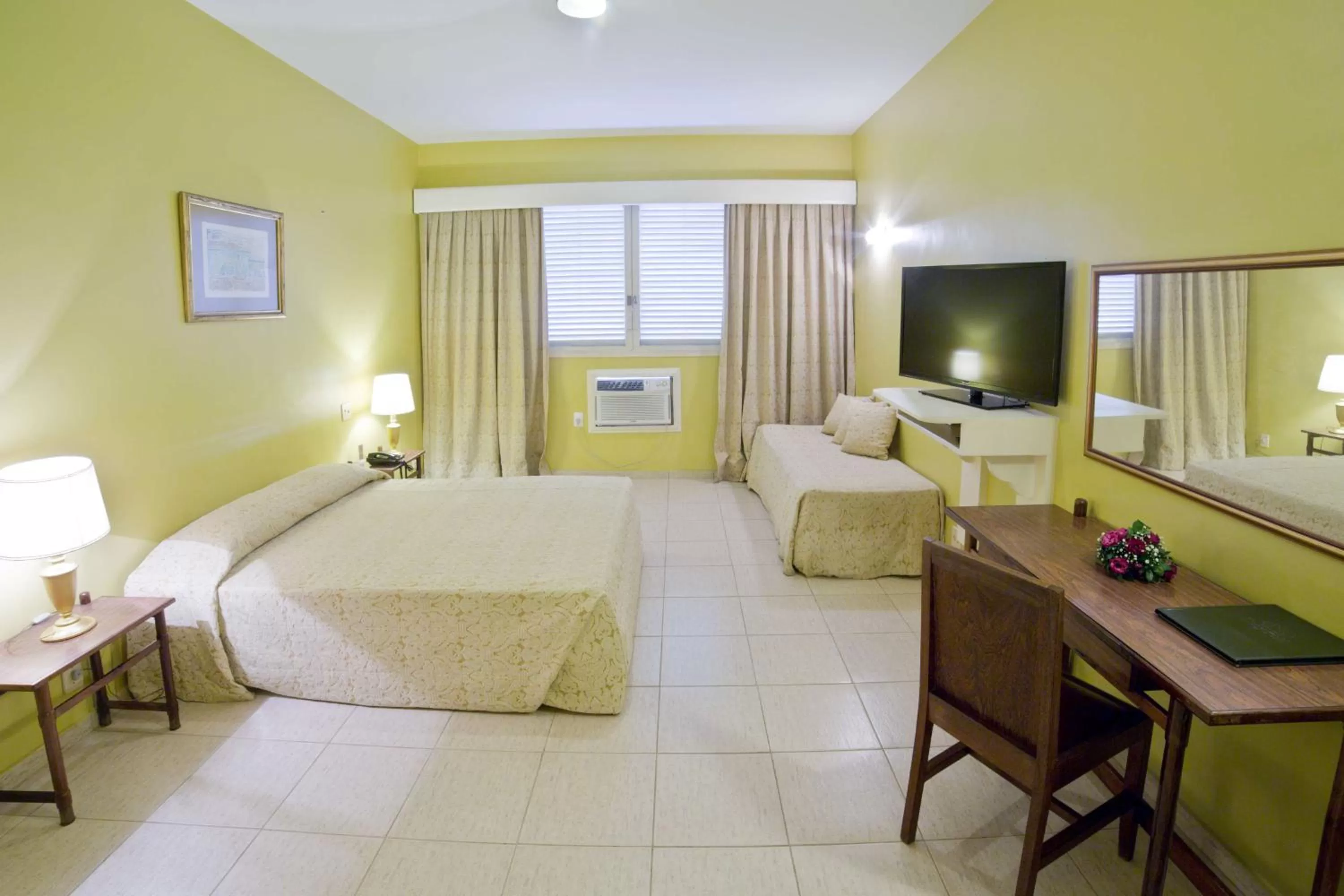 Photo of the whole room, Bed in Dayrell Hotel e Centro de Convenções