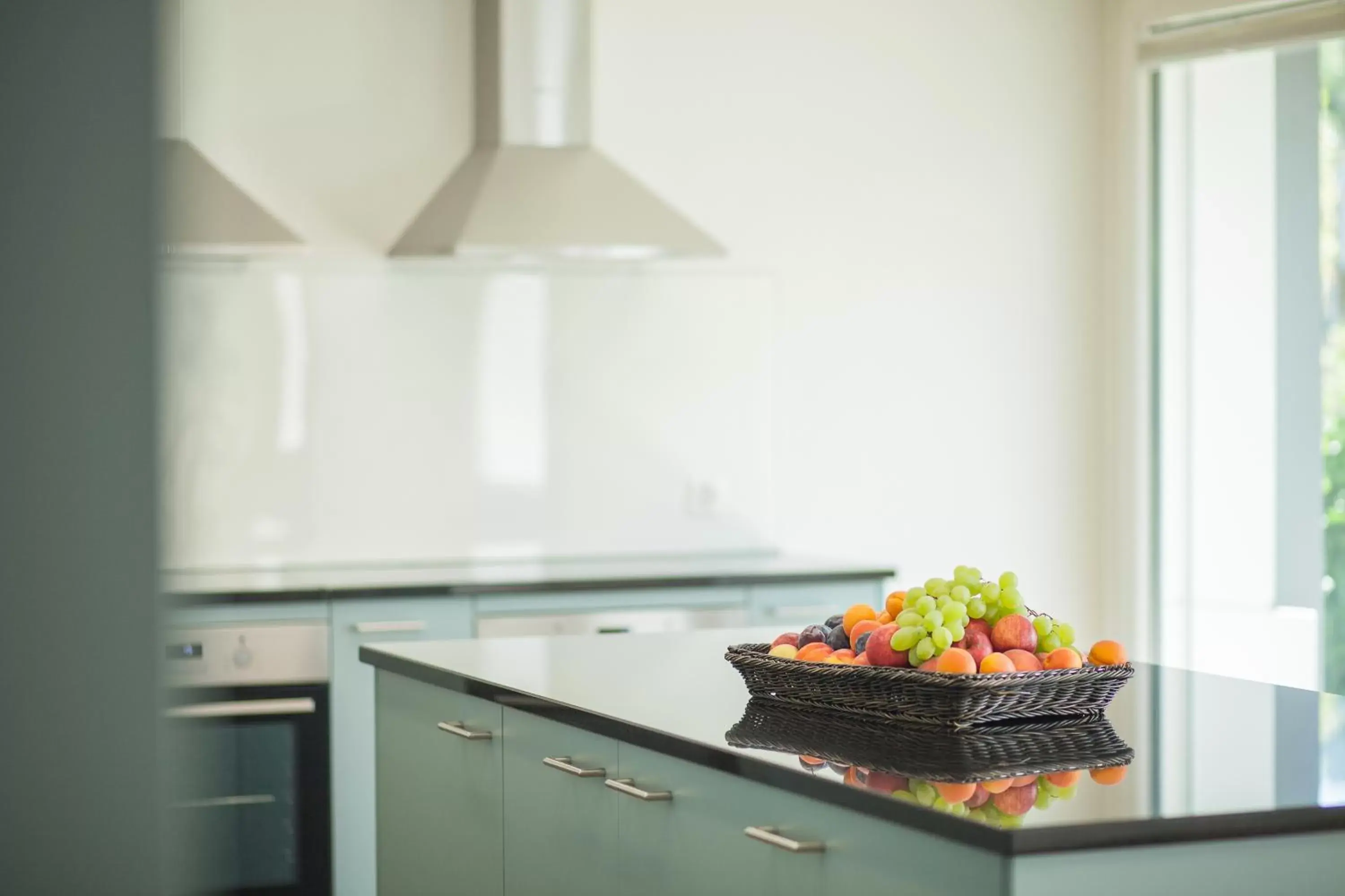 Communal kitchen, Kitchen/Kitchenette in GUESTHOUSE ZURZACH - Self Check-in